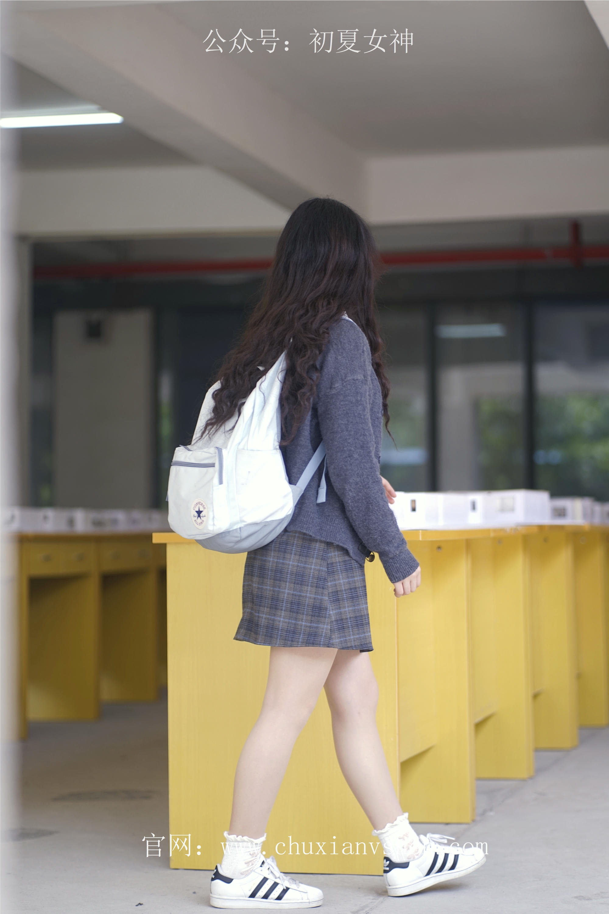 初夏女神 NO.068 欢欢 新晋学妹-校园游览[158P+1V／5.64GB]_第1集