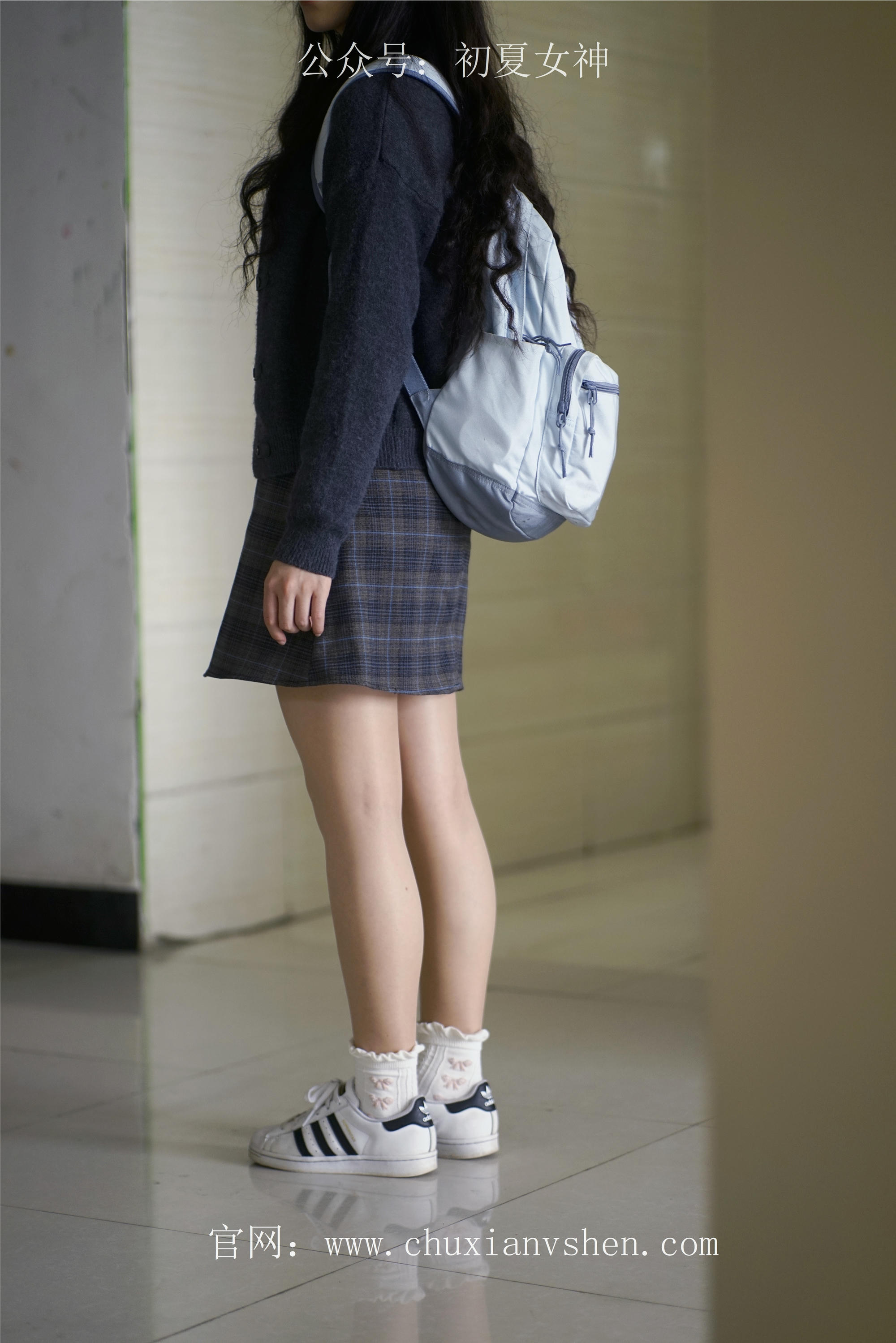 初夏女神 NO.068 欢欢 新晋学妹-校园游览[158P+1V／5.64GB]_第2集