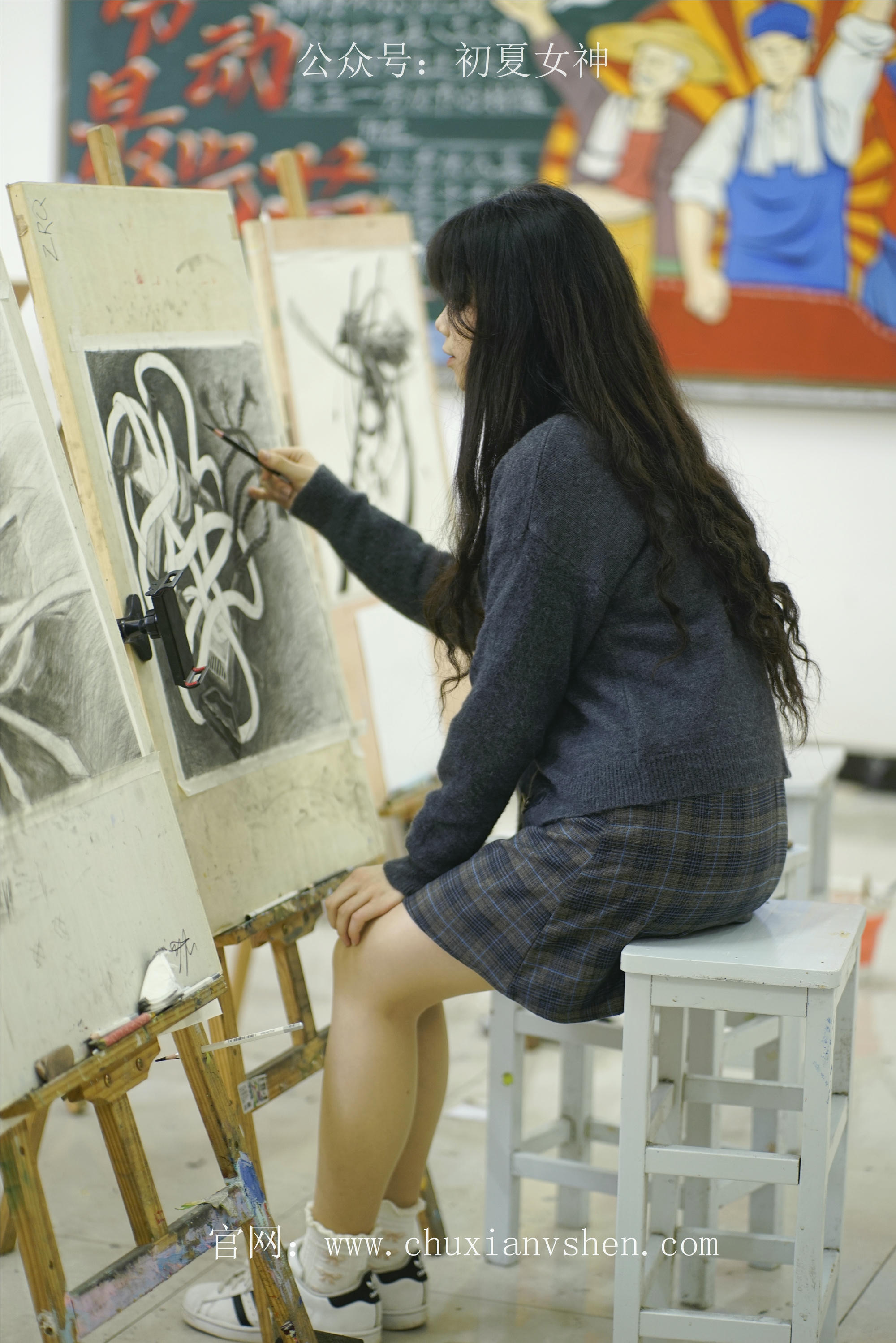 初夏女神 NO.068 欢欢 新晋学妹-校园游览[158P+1V／5.64GB]_第3集