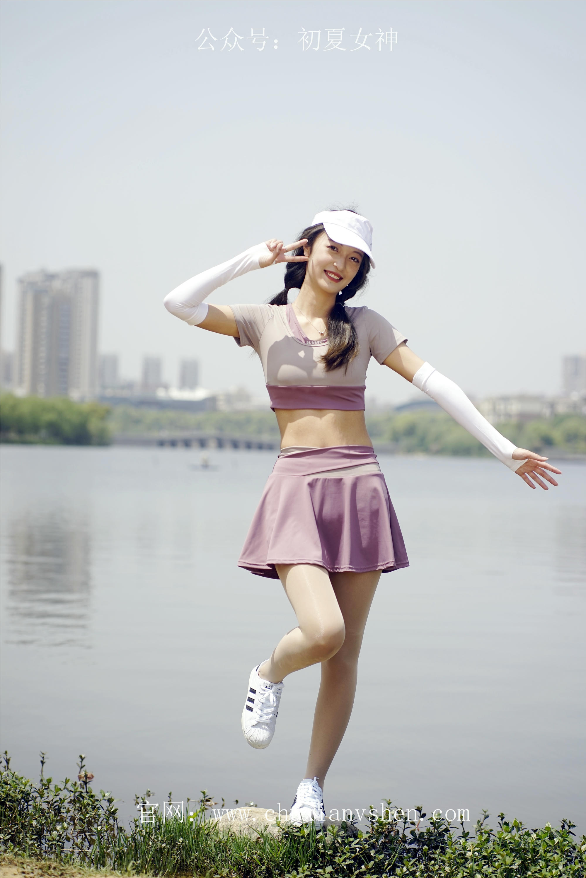 初夏女神 NO.069 依依 邻家女孩-运动篇[131P+1V／4.62GB]_第6集