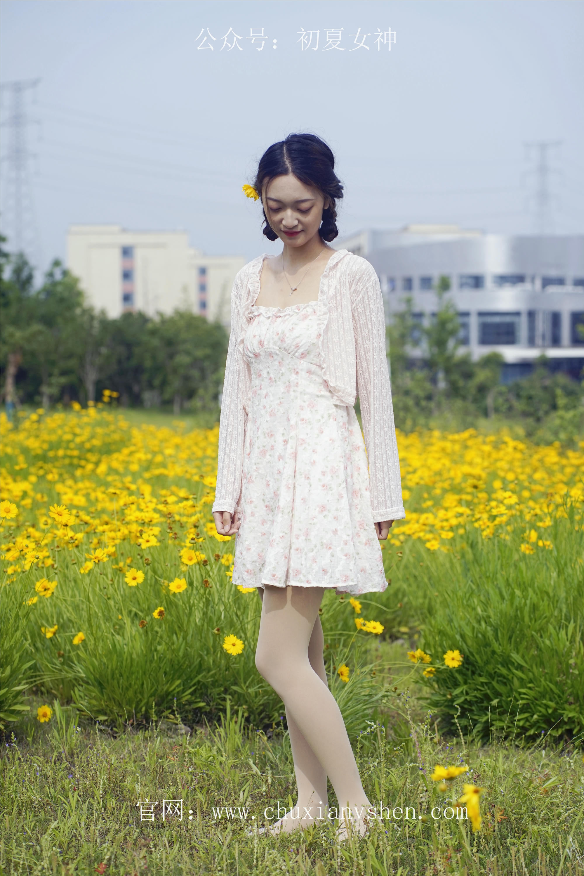 初夏女神 NO.070 依依 邻家女孩-风中少女[122P+1V／4.65GB]_第2集