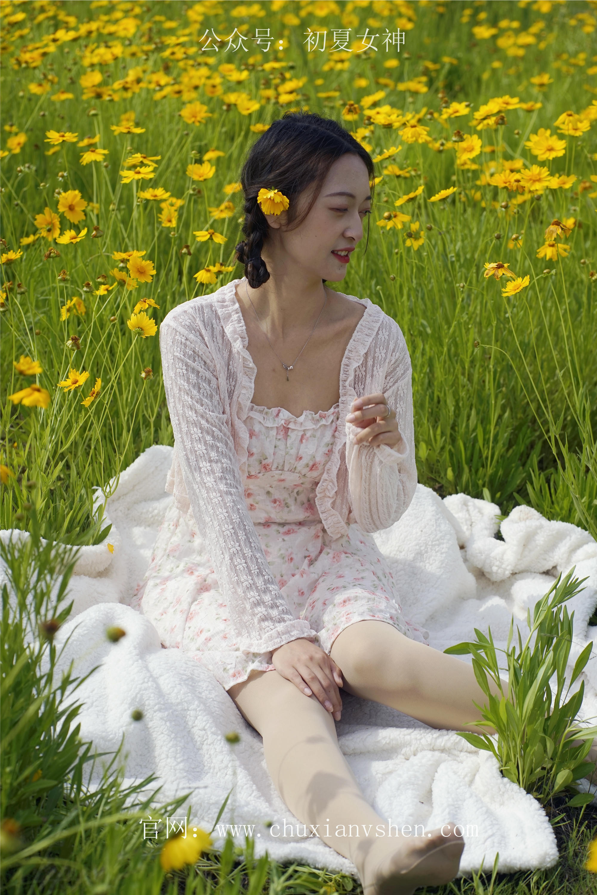 初夏女神 NO.070 依依 邻家女孩-风中少女[122P+1V／4.65GB]_第3集