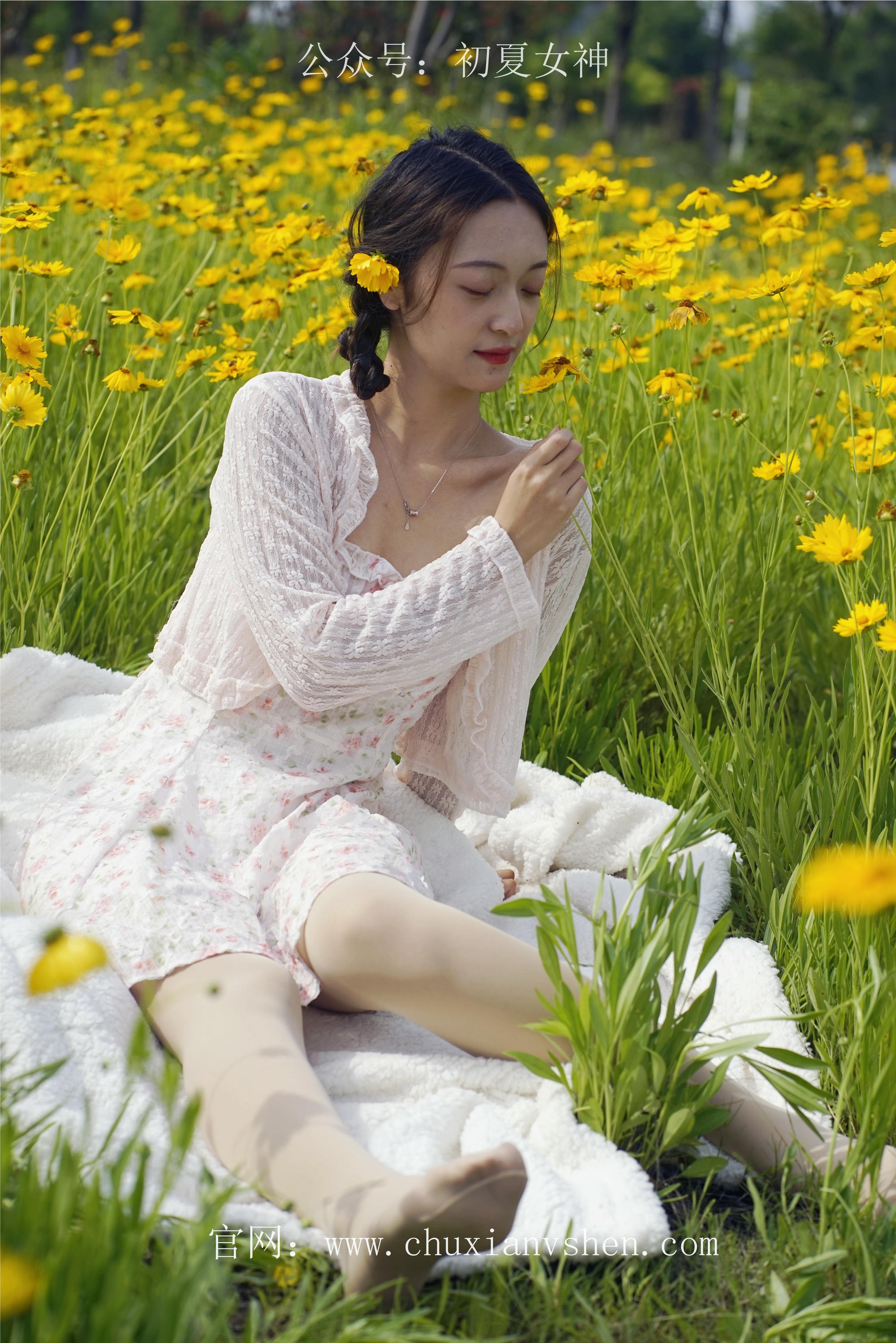 初夏女神 NO.070 依依 邻家女孩-风中少女[122P+1V／4.65GB]_第3集