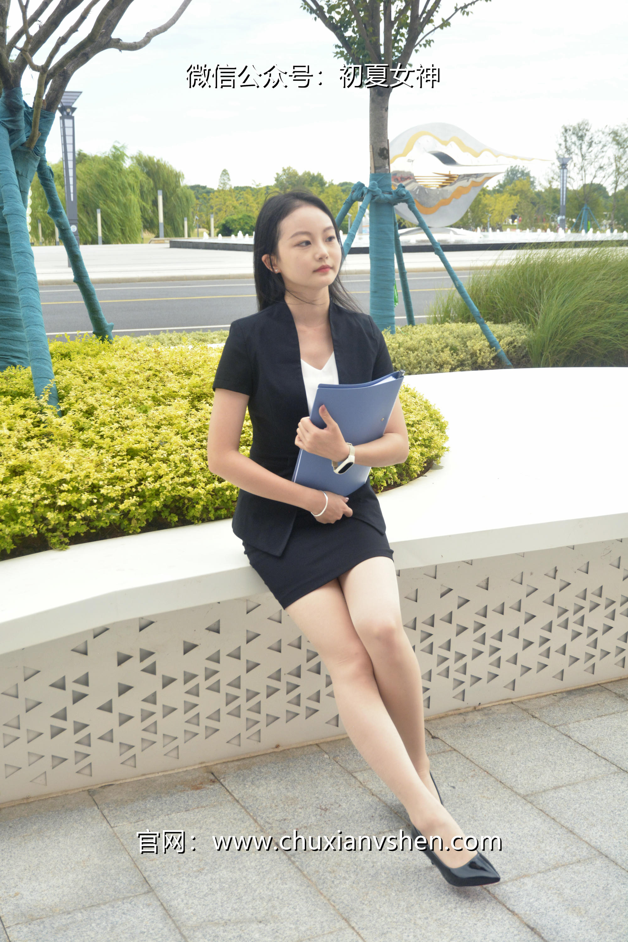 初夏女神 NO.026 双双 售楼兼职[160P+1V／5.44GB]_第1集