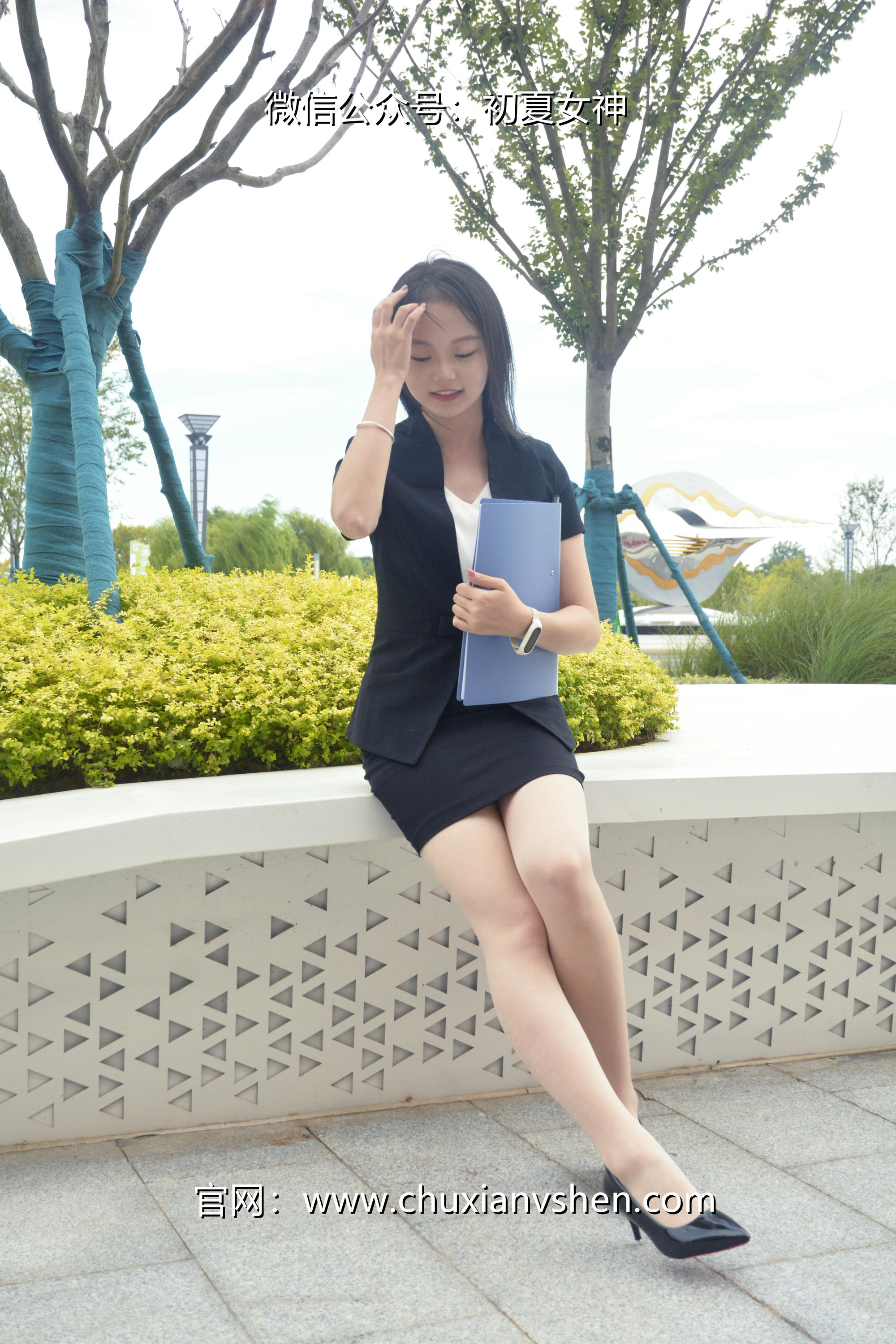 初夏女神 NO.026 双双 售楼兼职[160P+1V／5.44GB]_第1集