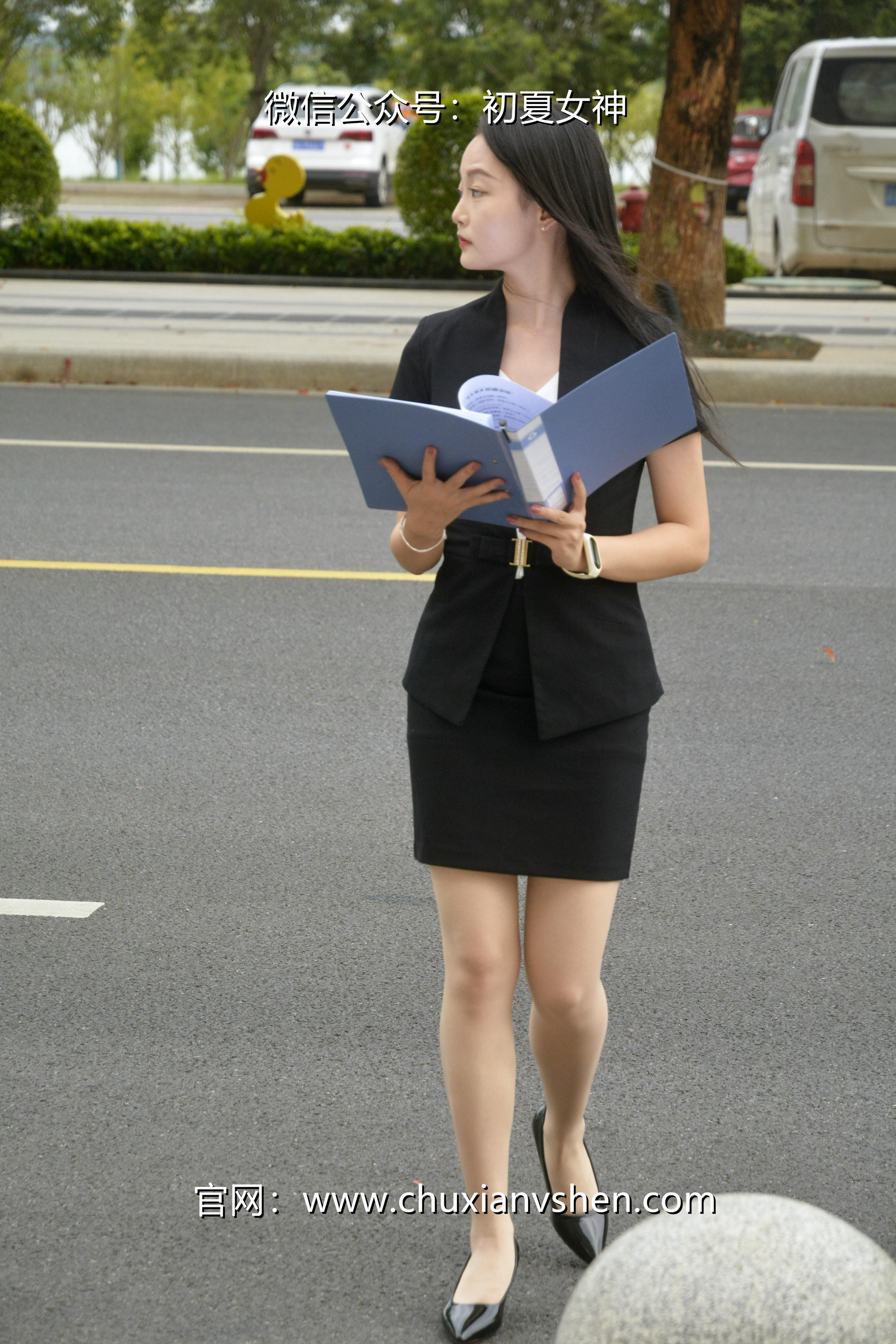 初夏女神 NO.026 双双 售楼兼职[160P+1V／5.44GB]_第1集