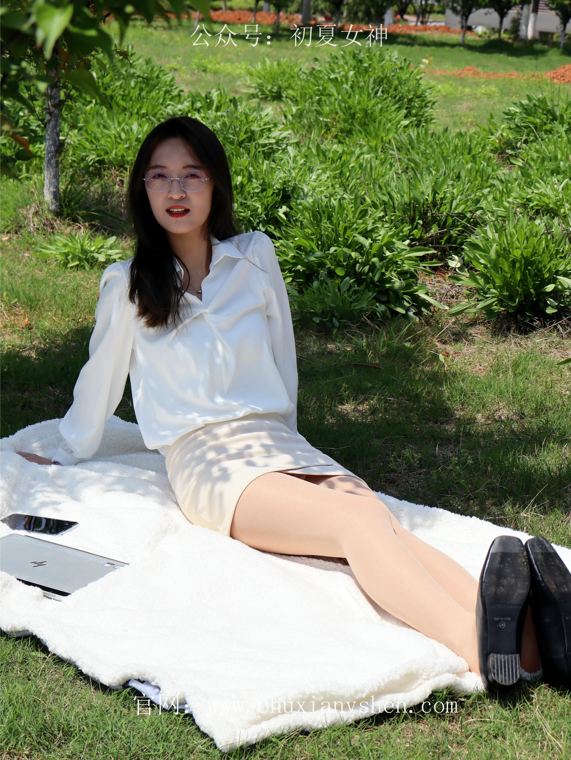 初夏女神 NO.071 依依 邻家女孩-实习篇[190P+1V／6.54GB]_第6集