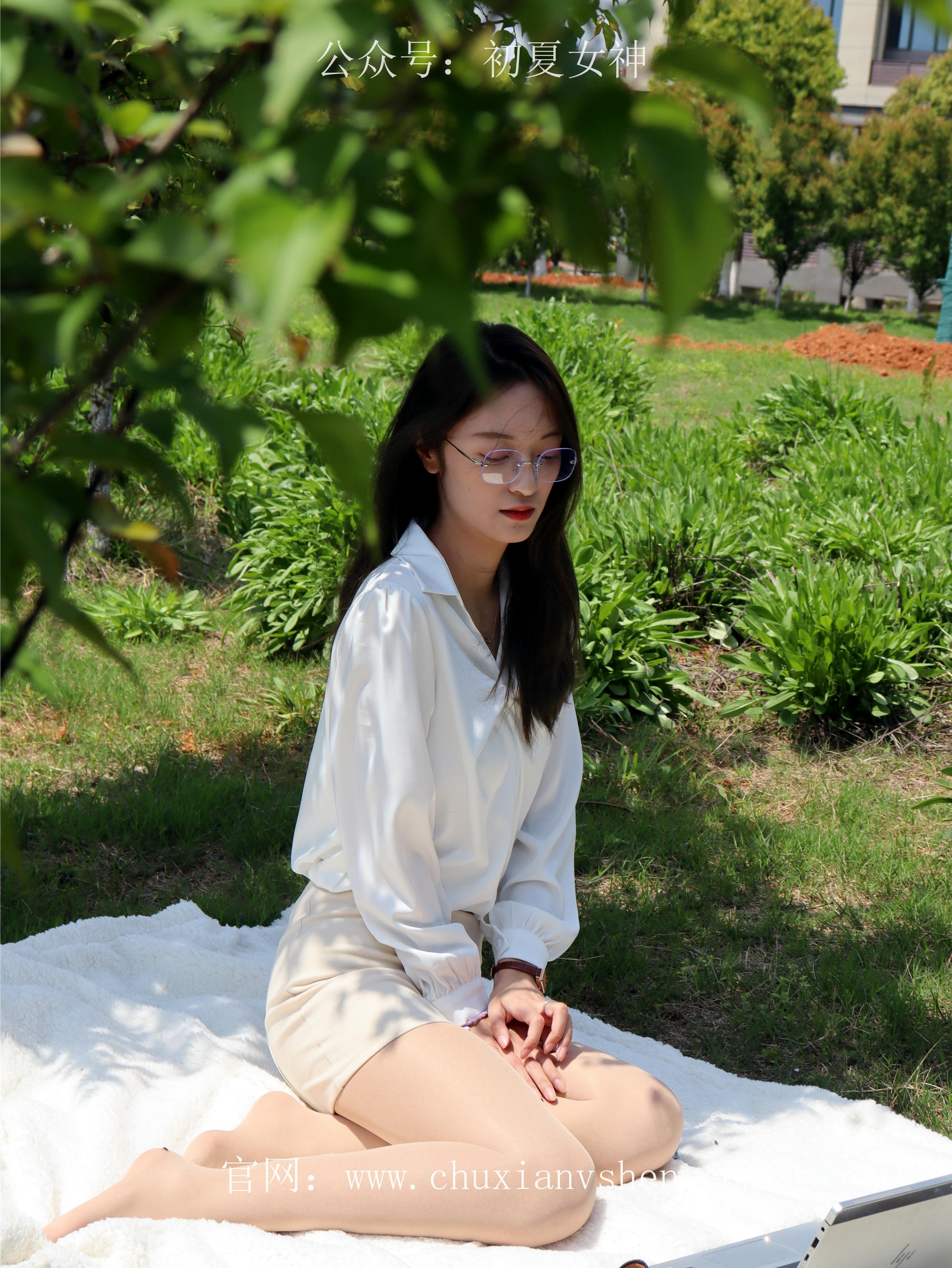 初夏女神 NO.071 依依 邻家女孩-实习篇[190P+1V／6.54GB]_第8集