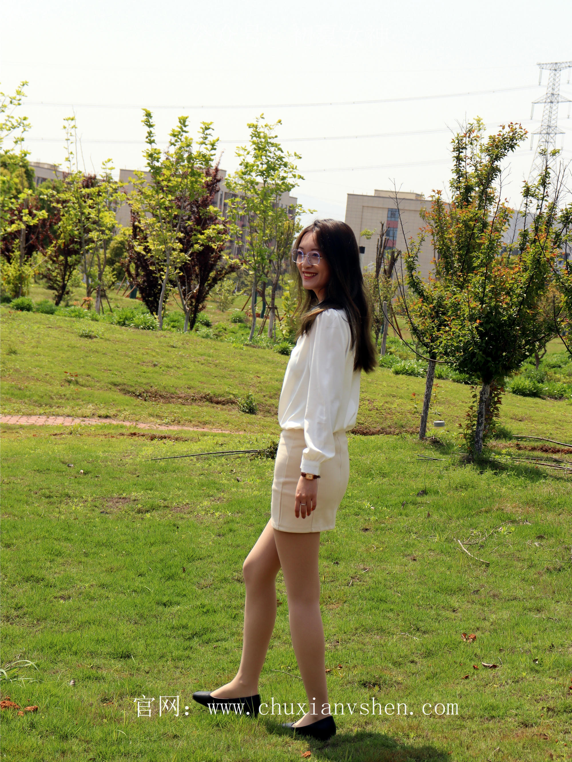 初夏女神 NO.071 依依 邻家女孩-实习篇[190P+1V／6.54GB]_第9集