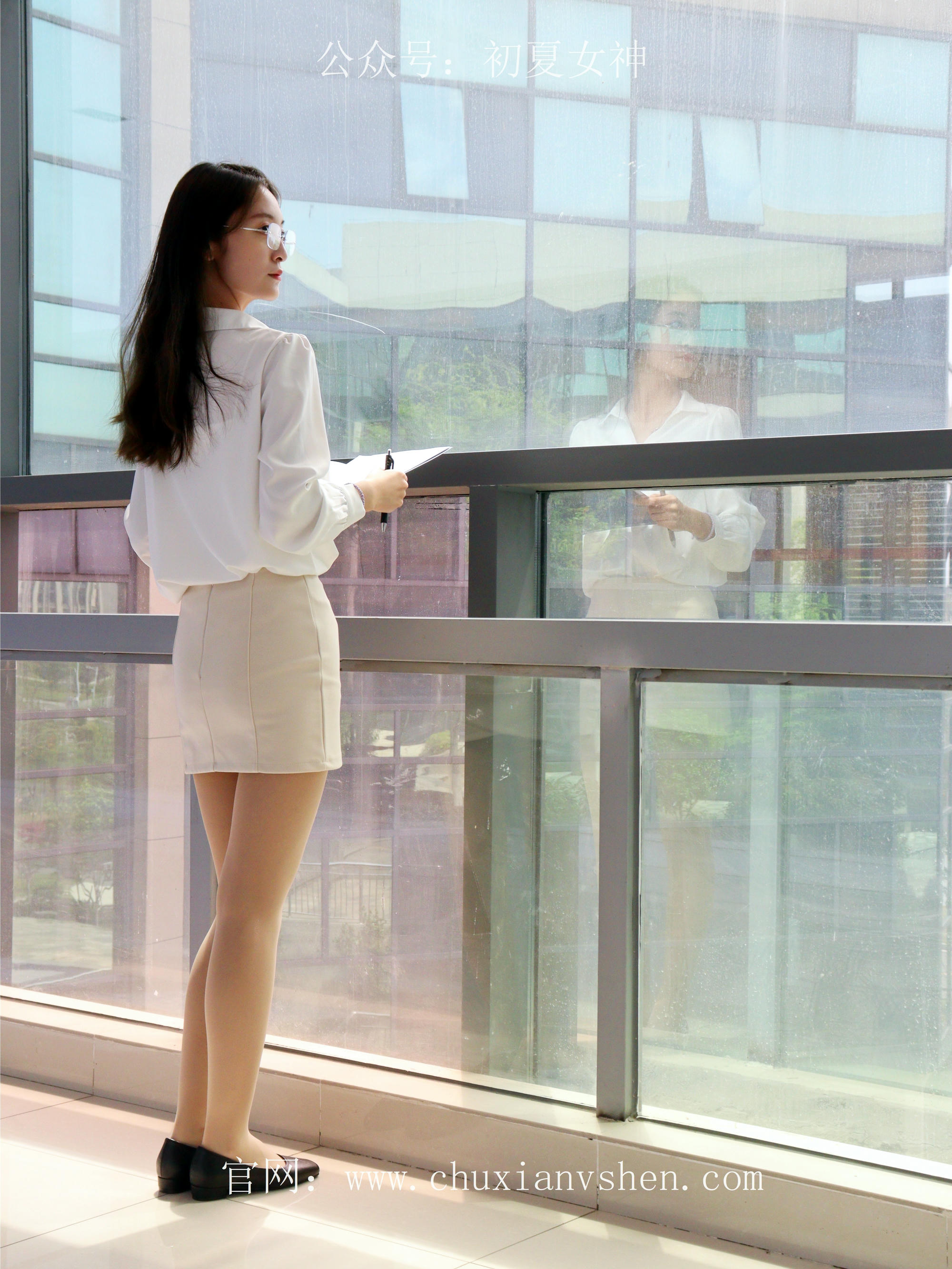 初夏女神 NO.071 依依 邻家女孩-实习篇[190P+1V／6.54GB]_第5集