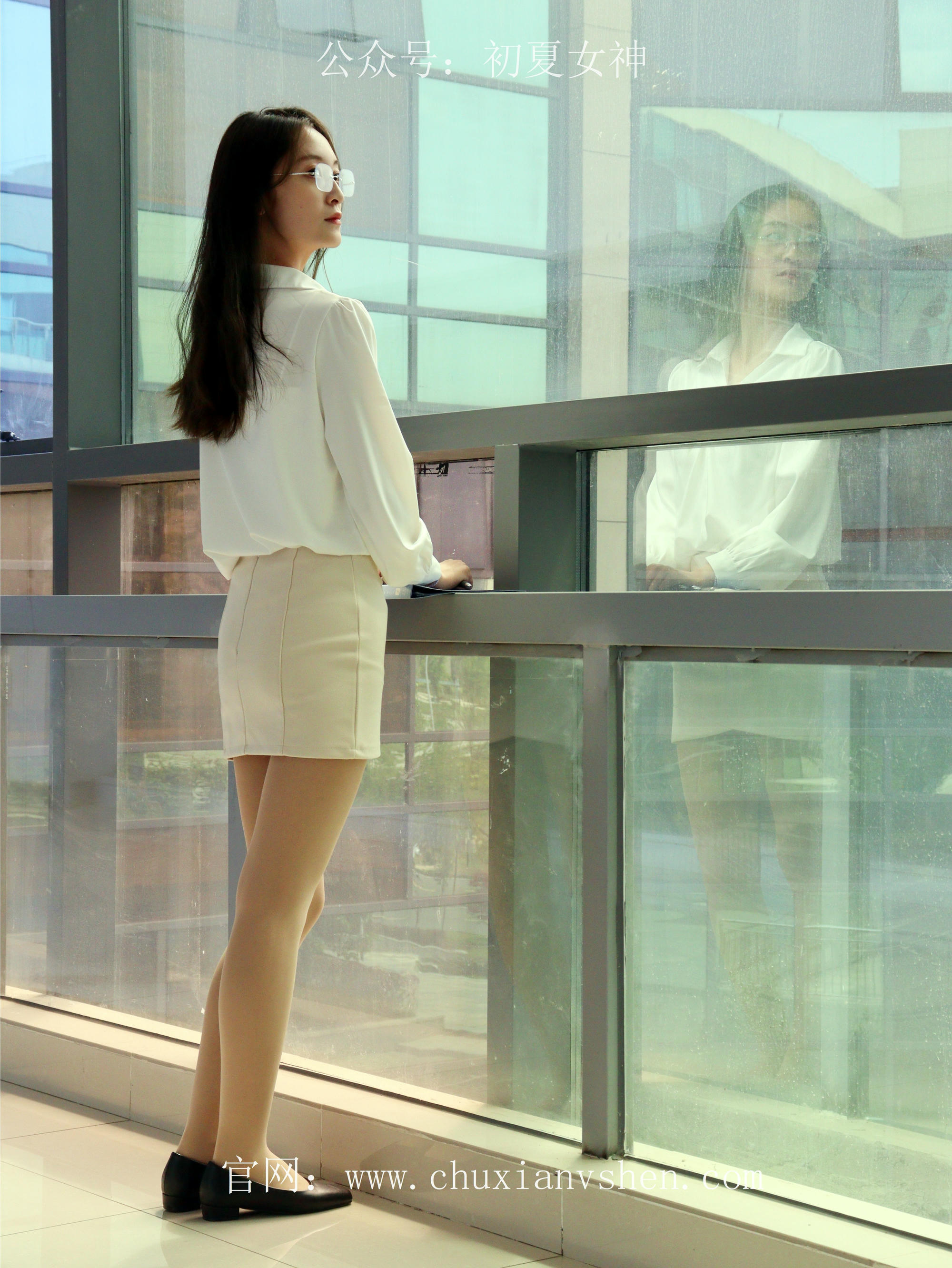 初夏女神 NO.071 依依 邻家女孩-实习篇[190P+1V／6.54GB]_第5集