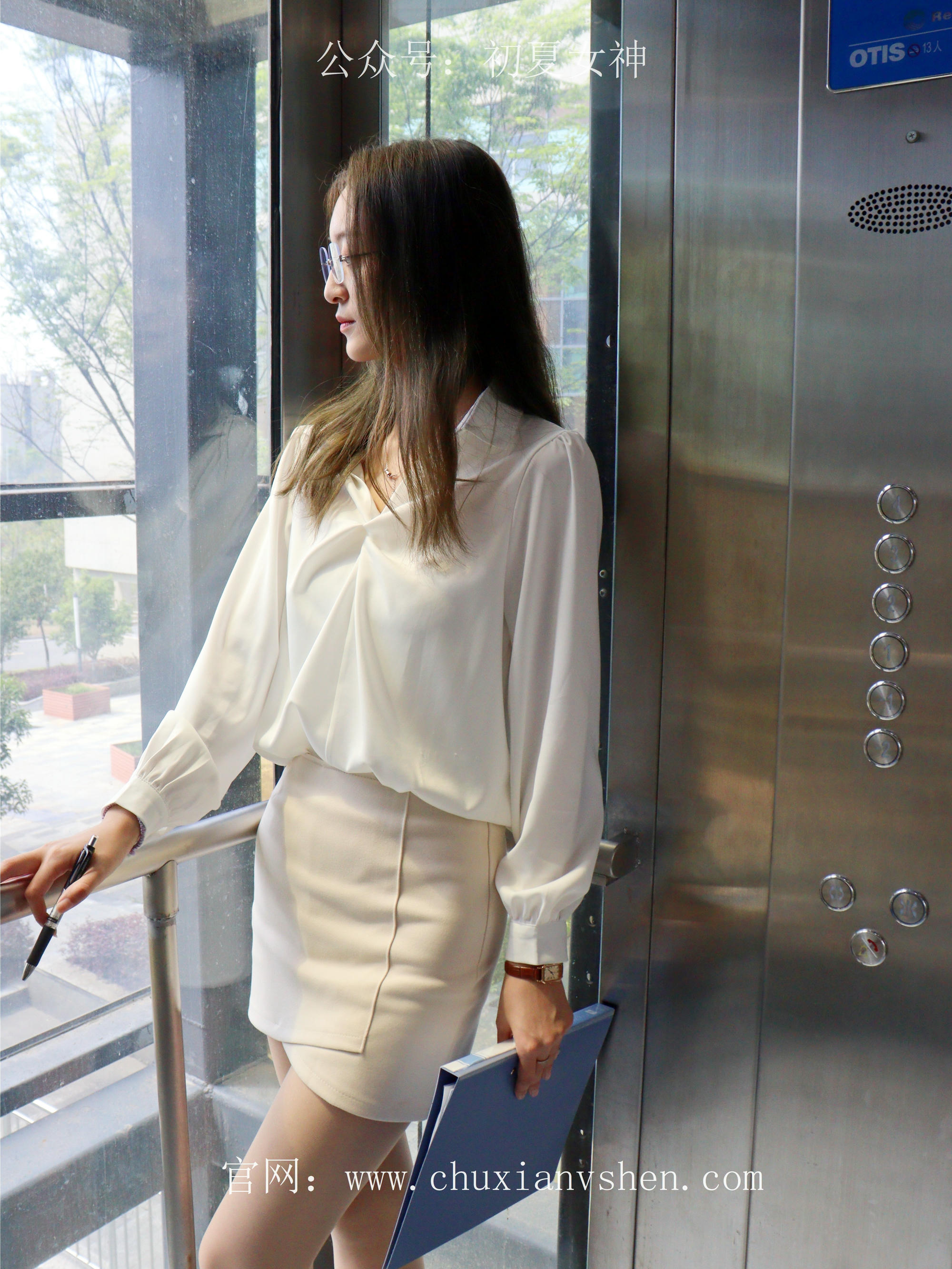 初夏女神 NO.071 依依 邻家女孩-实习篇[190P+1V／6.54GB]_第5集