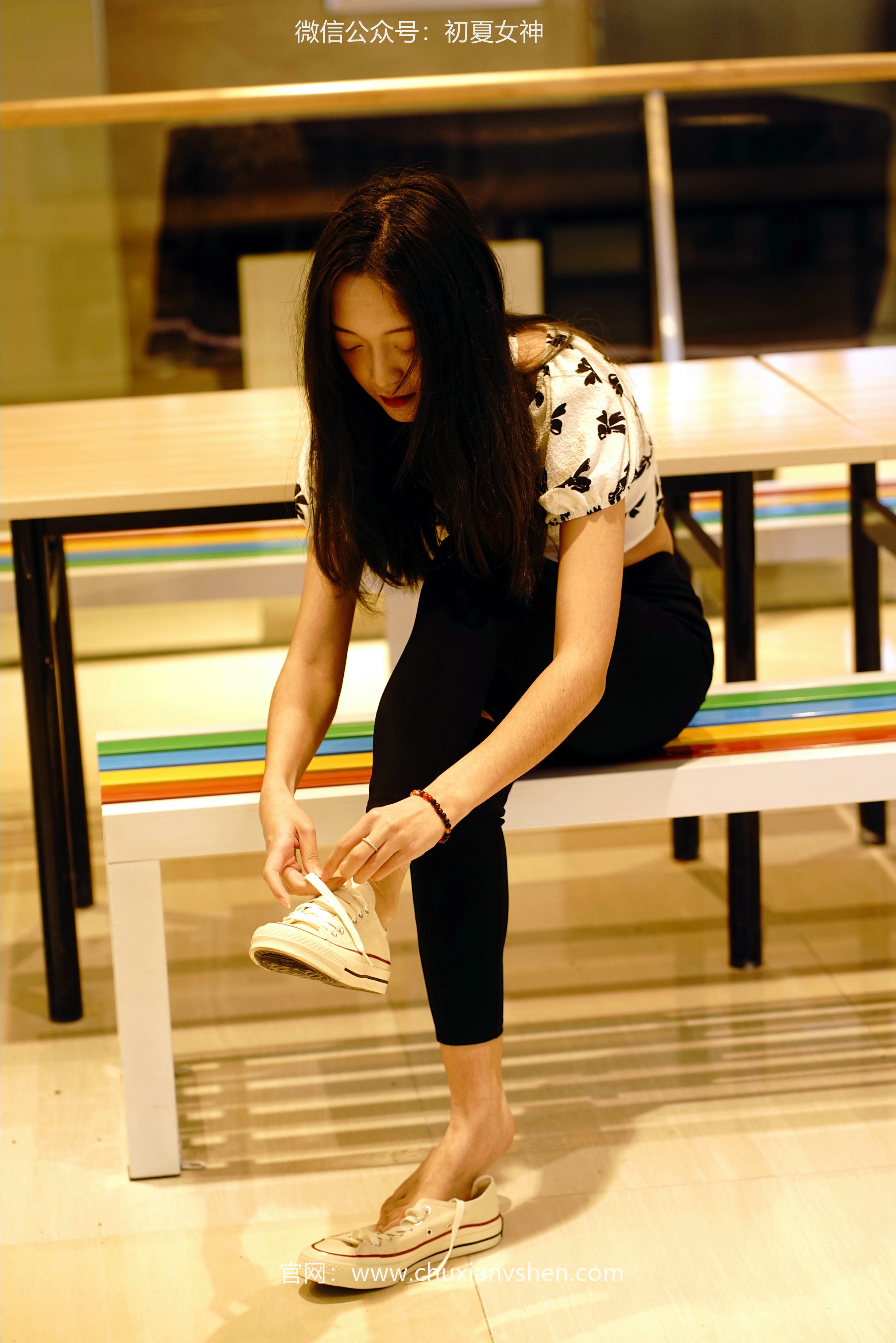 初夏女神 NO.072 依依 邻家女孩-商场篇[88P+1V／3.83GB]_第4集