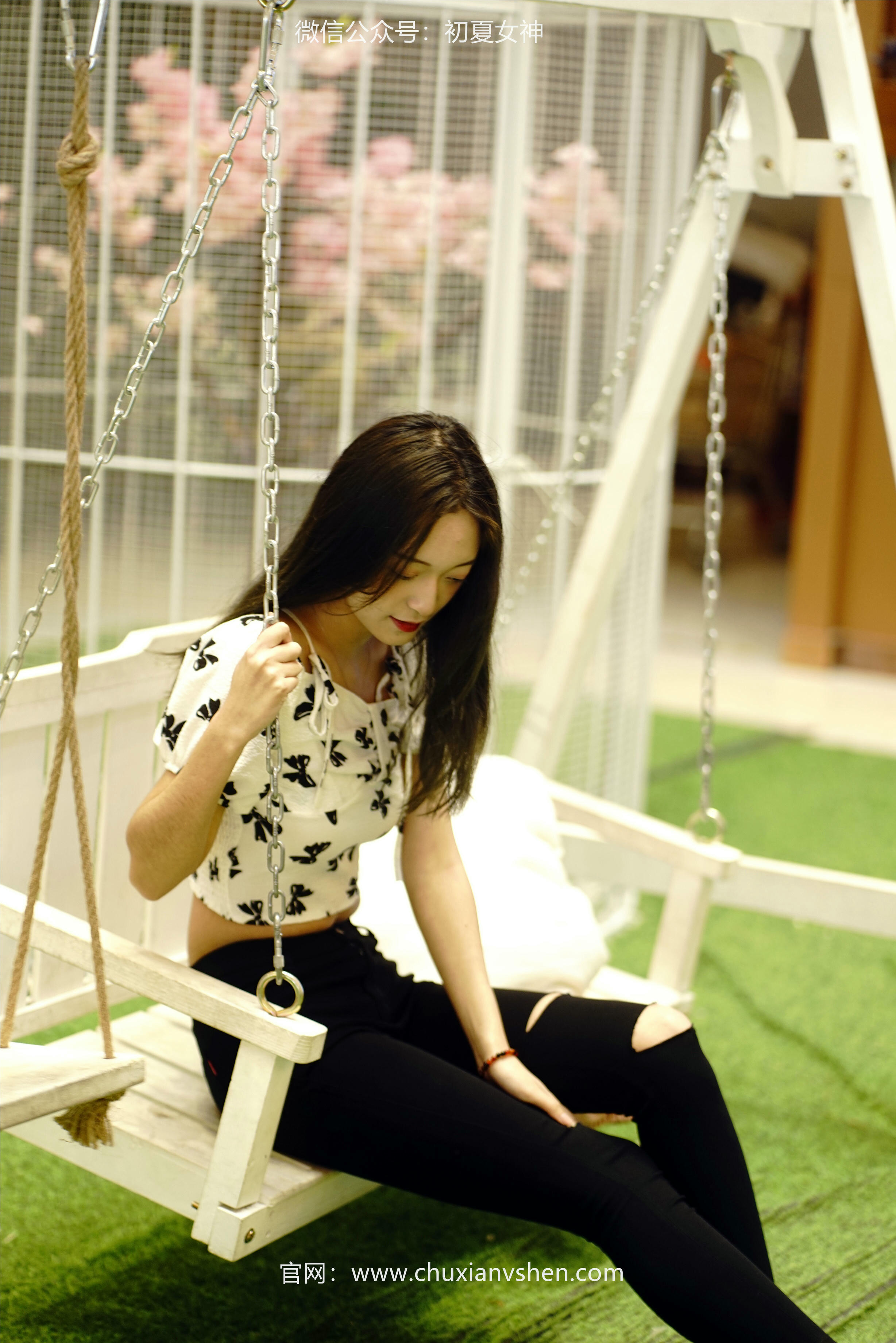 初夏女神 NO.072 依依 邻家女孩-商场篇[88P+1V／3.83GB]_第4集