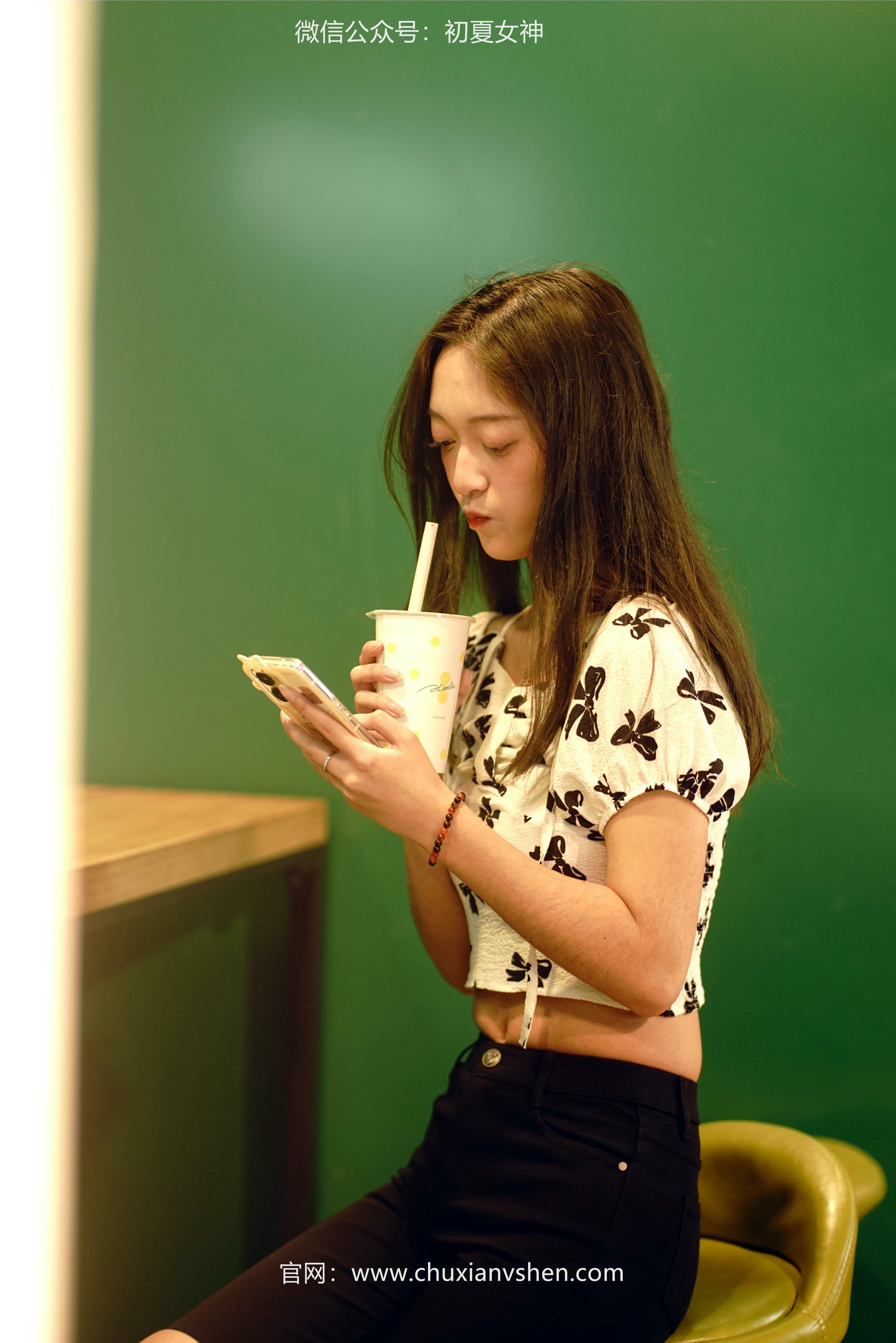 初夏女神 NO.072 依依 邻家女孩-商场篇[88P+1V／3.83GB]_第5集