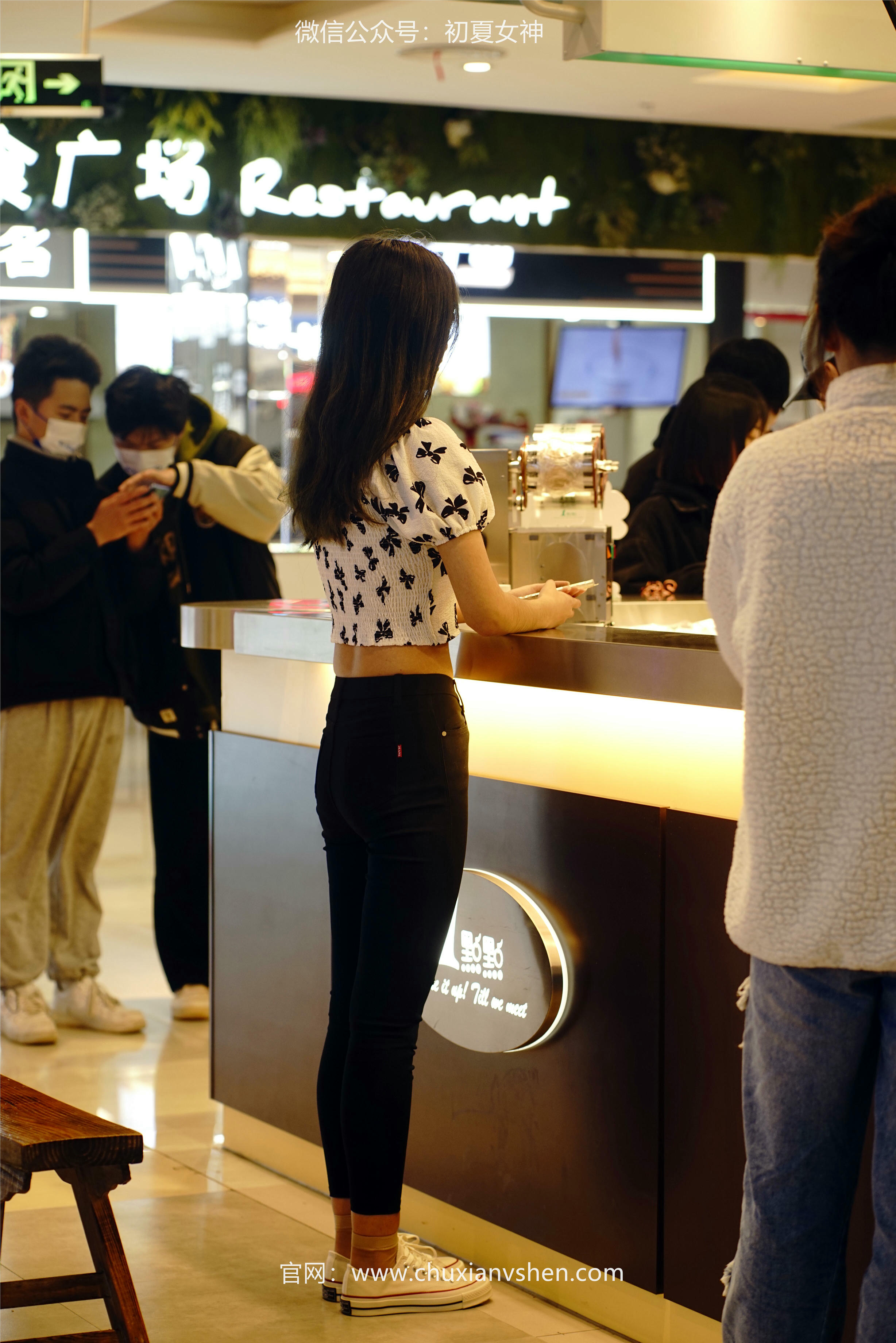 初夏女神 NO.072 依依 邻家女孩-商场篇[88P+1V／3.83GB]_第5集