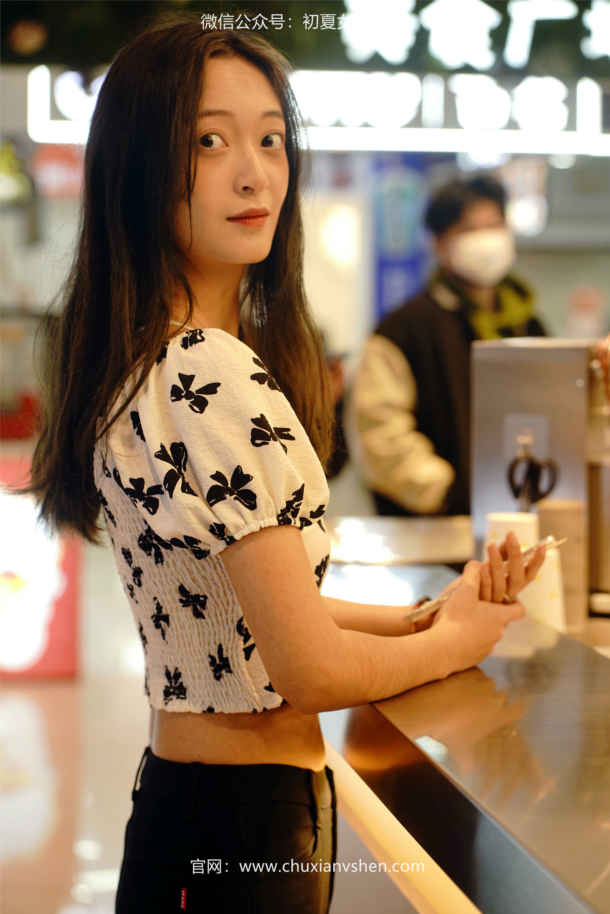 初夏女神 NO.072 依依 邻家女孩-商场篇[88P+1V／3.83GB]_第5集