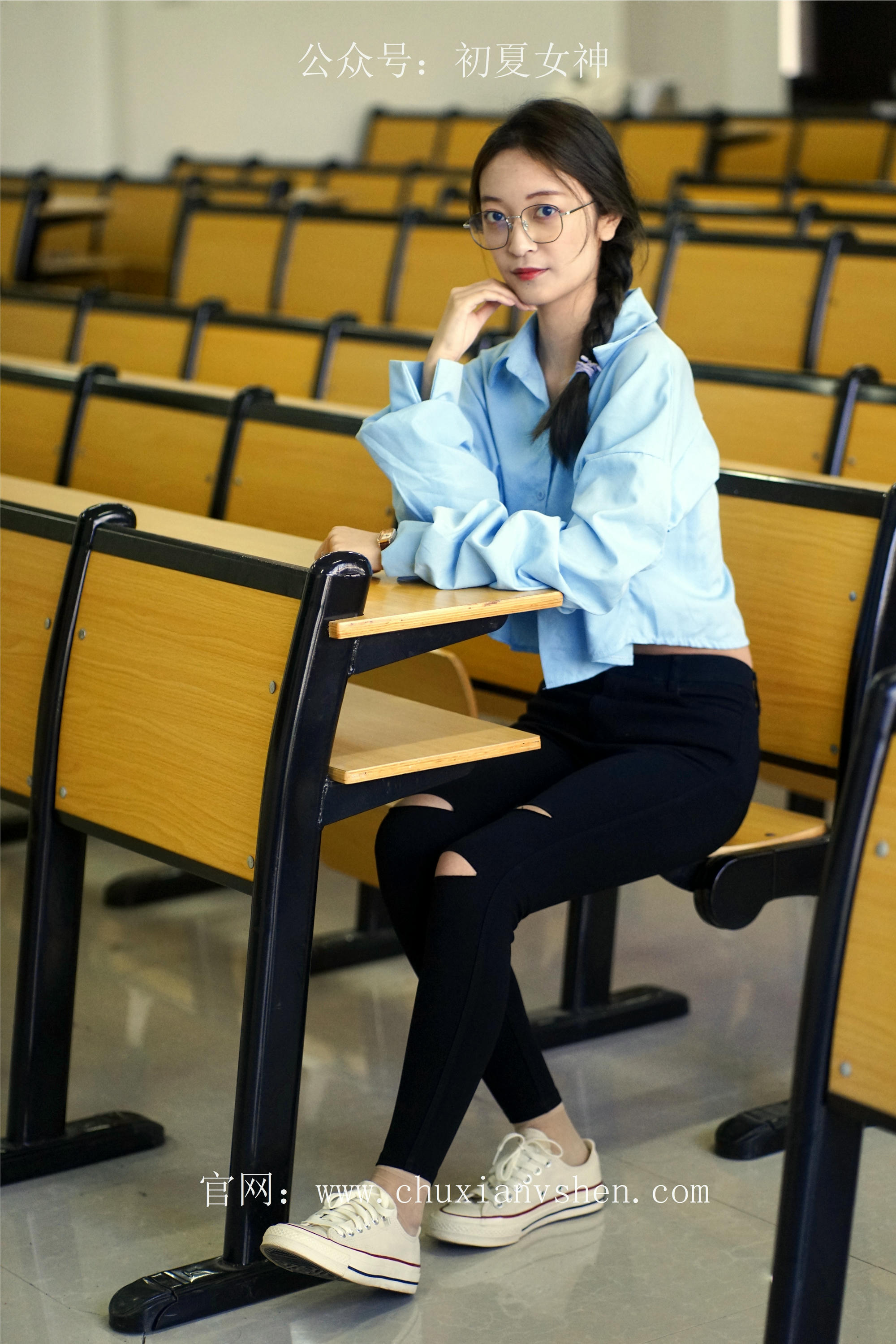 初夏女神 NO.073 依依 邻家女孩-学习篇[140P+1V／6.12GB]_第2集