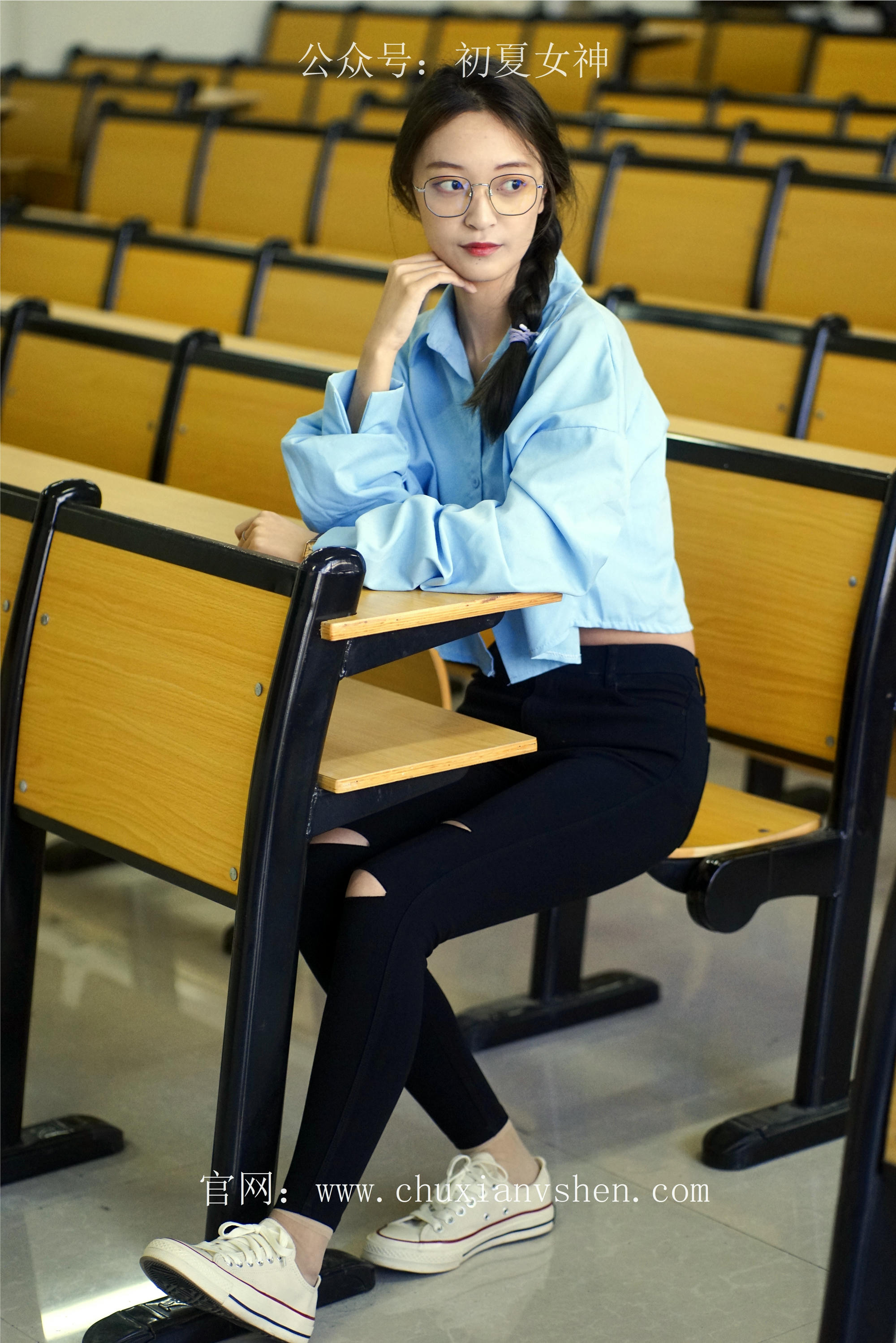 初夏女神 NO.073 依依 邻家女孩-学习篇[140P+1V／6.12GB]_第2集