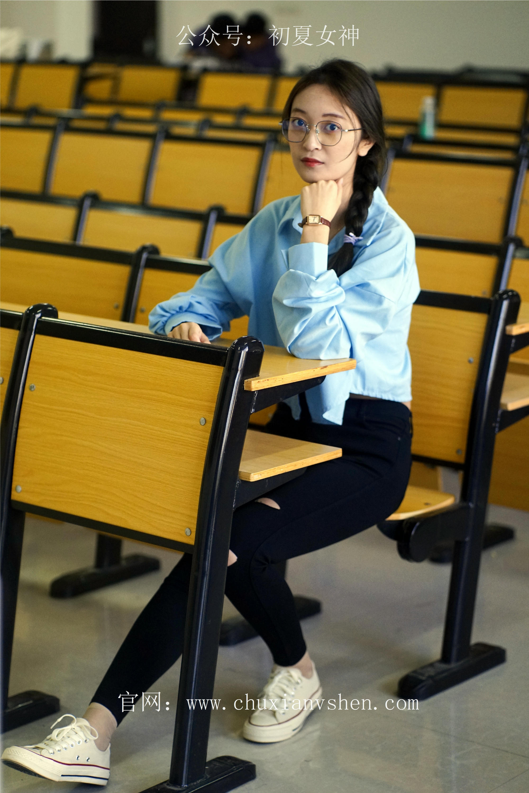 初夏女神 NO.073 依依 邻家女孩-学习篇[140P+1V／6.12GB]_第2集