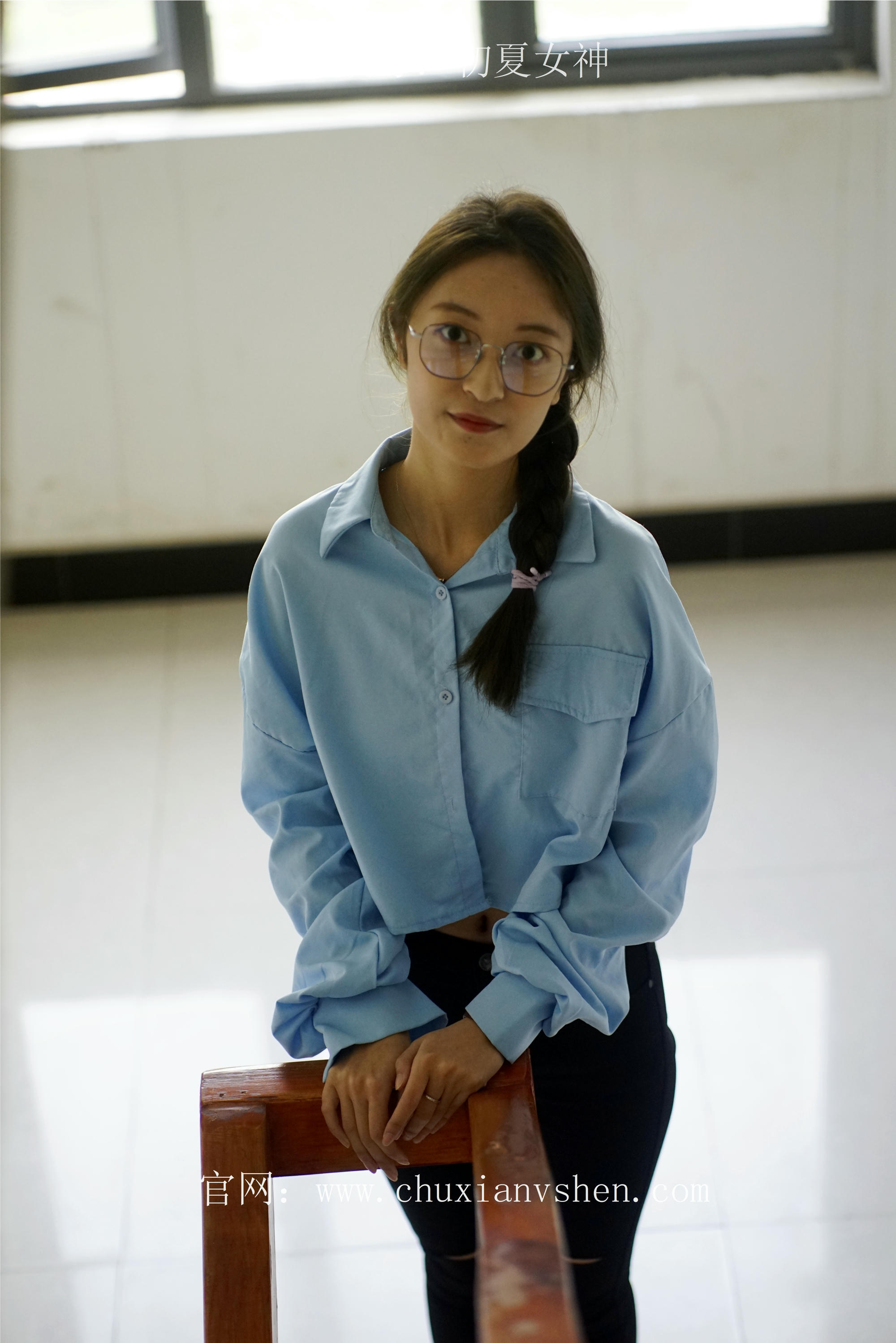 初夏女神 NO.073 依依 邻家女孩-学习篇[140P+1V／6.12GB]_第4集