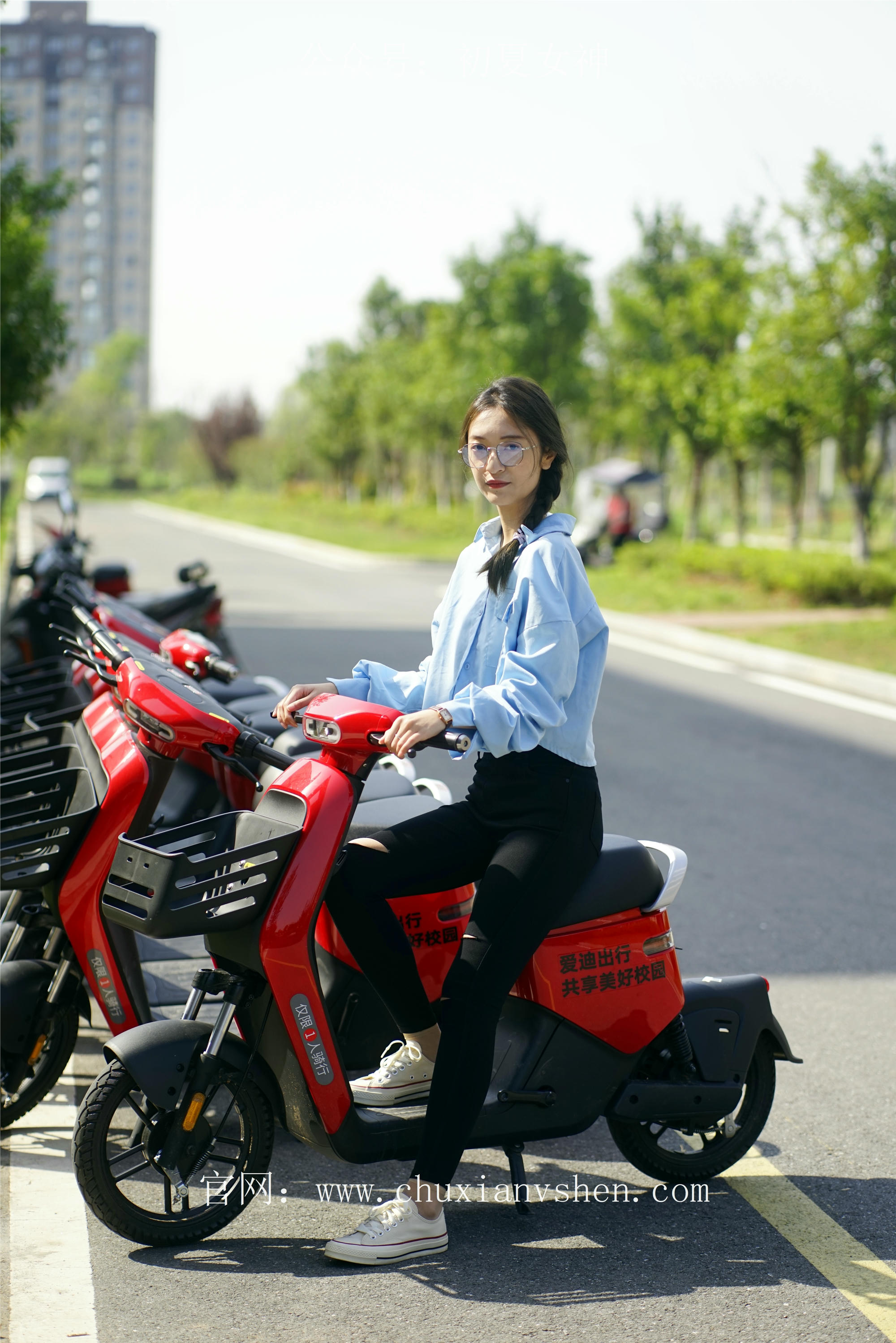 初夏女神 NO.073 依依 邻家女孩-学习篇[140P+1V／6.12GB]_第4集