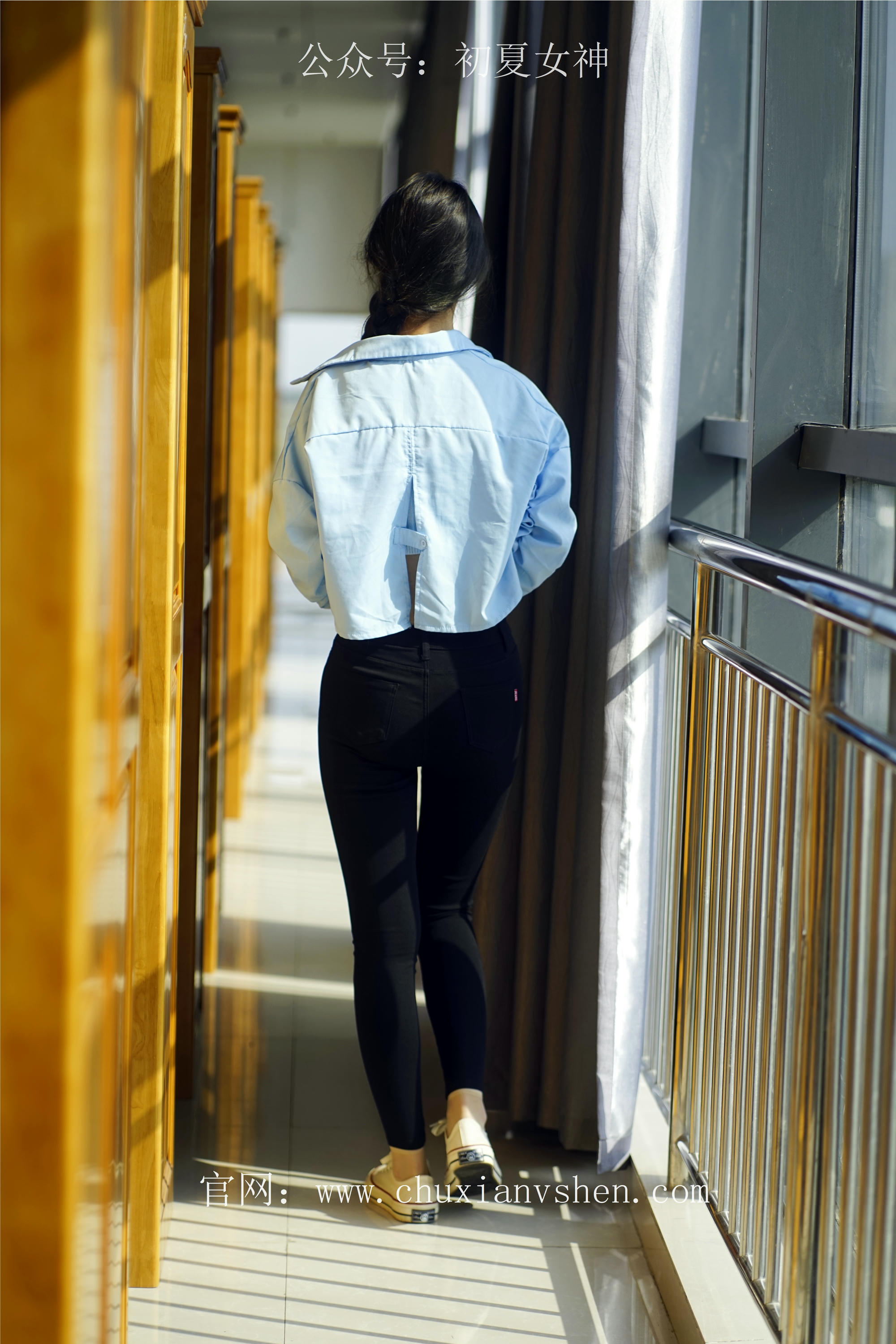 初夏女神 NO.073 依依 邻家女孩-学习篇[140P+1V／6.12GB]_第1集