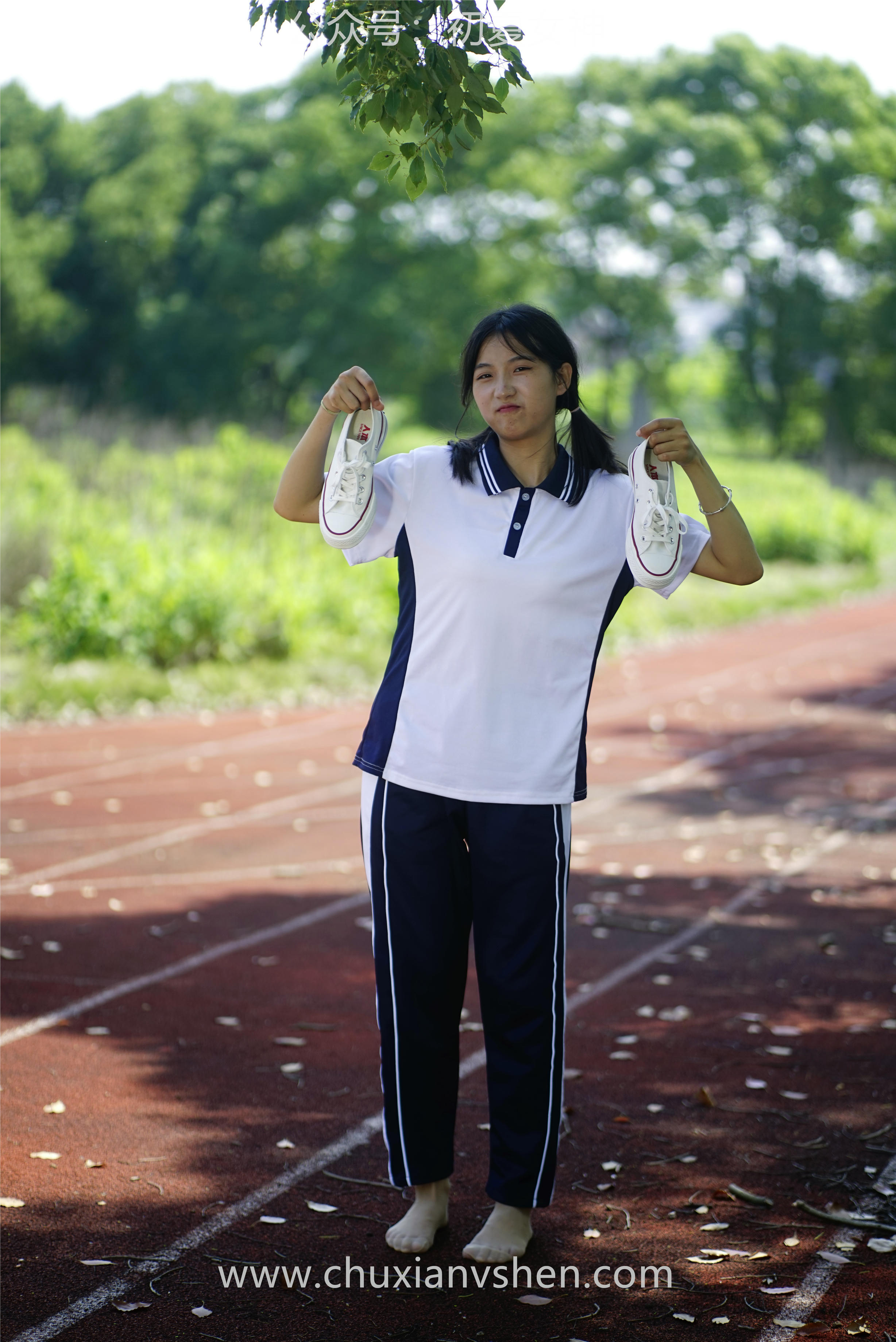 初夏女神 NO.074 点点 旧梦青春[172P+1V／6.61GB]_第6集