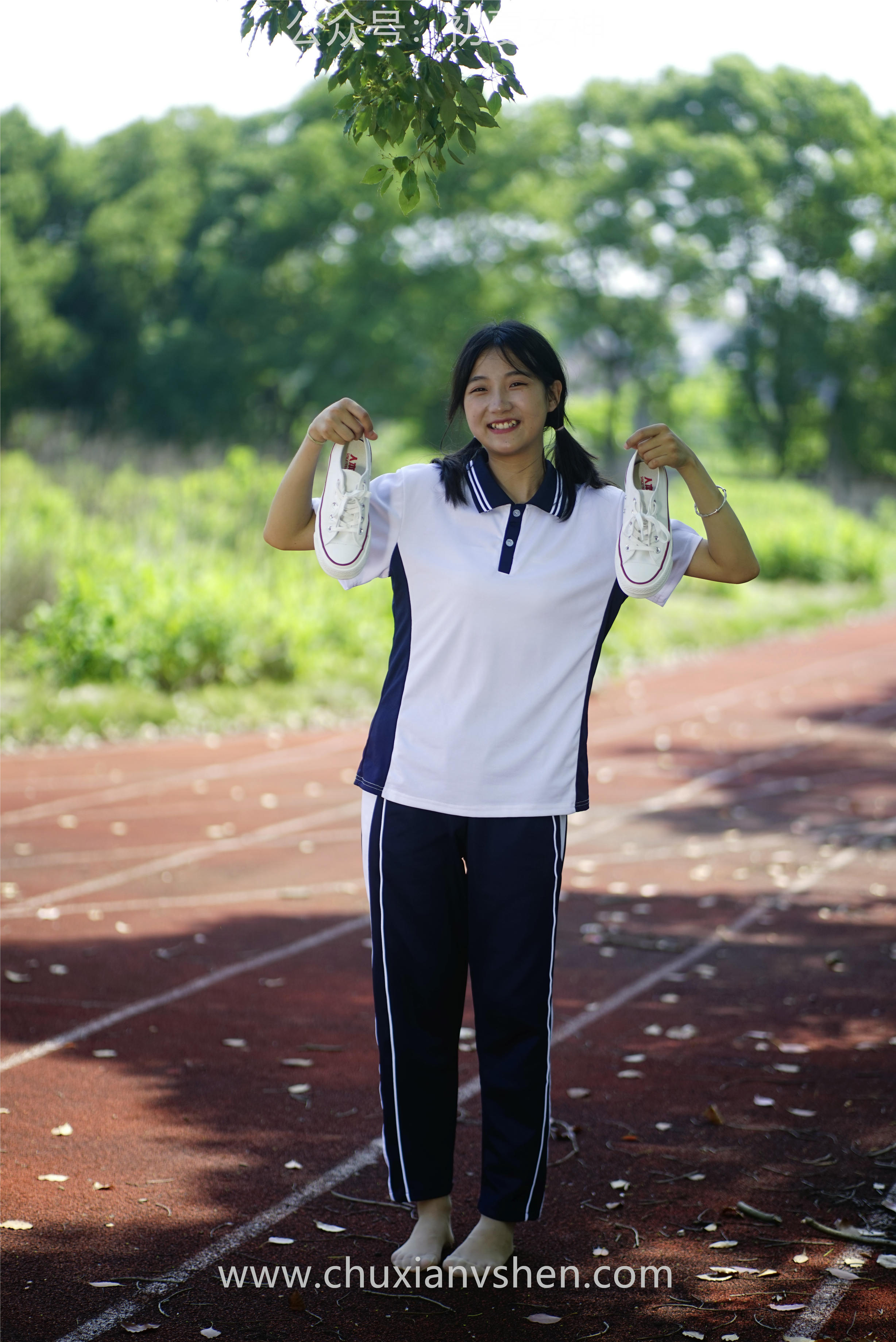 初夏女神 NO.074 点点 旧梦青春[172P+1V／6.61GB]_第6集