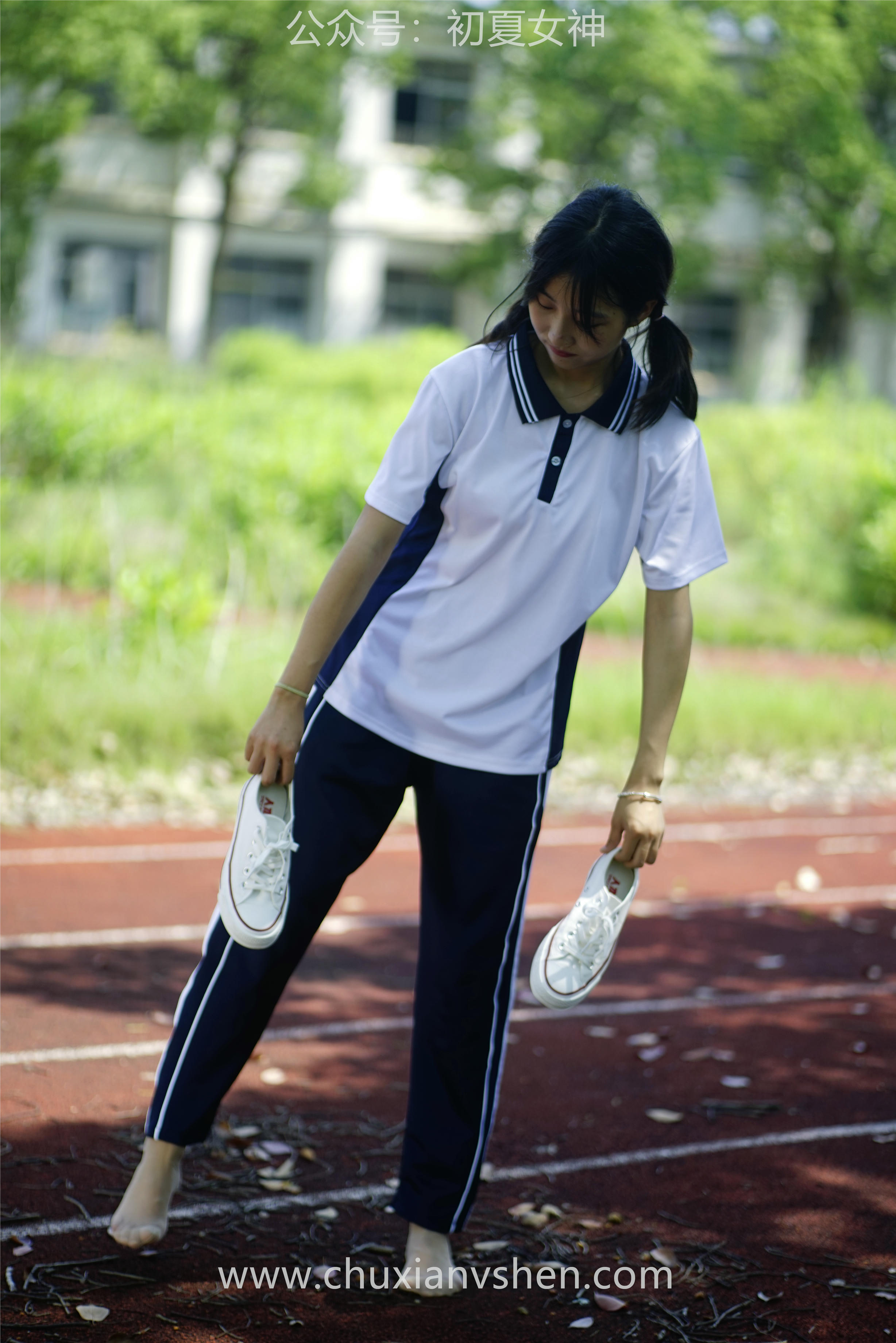 初夏女神 NO.074 点点 旧梦青春[172P+1V／6.61GB]_第6集