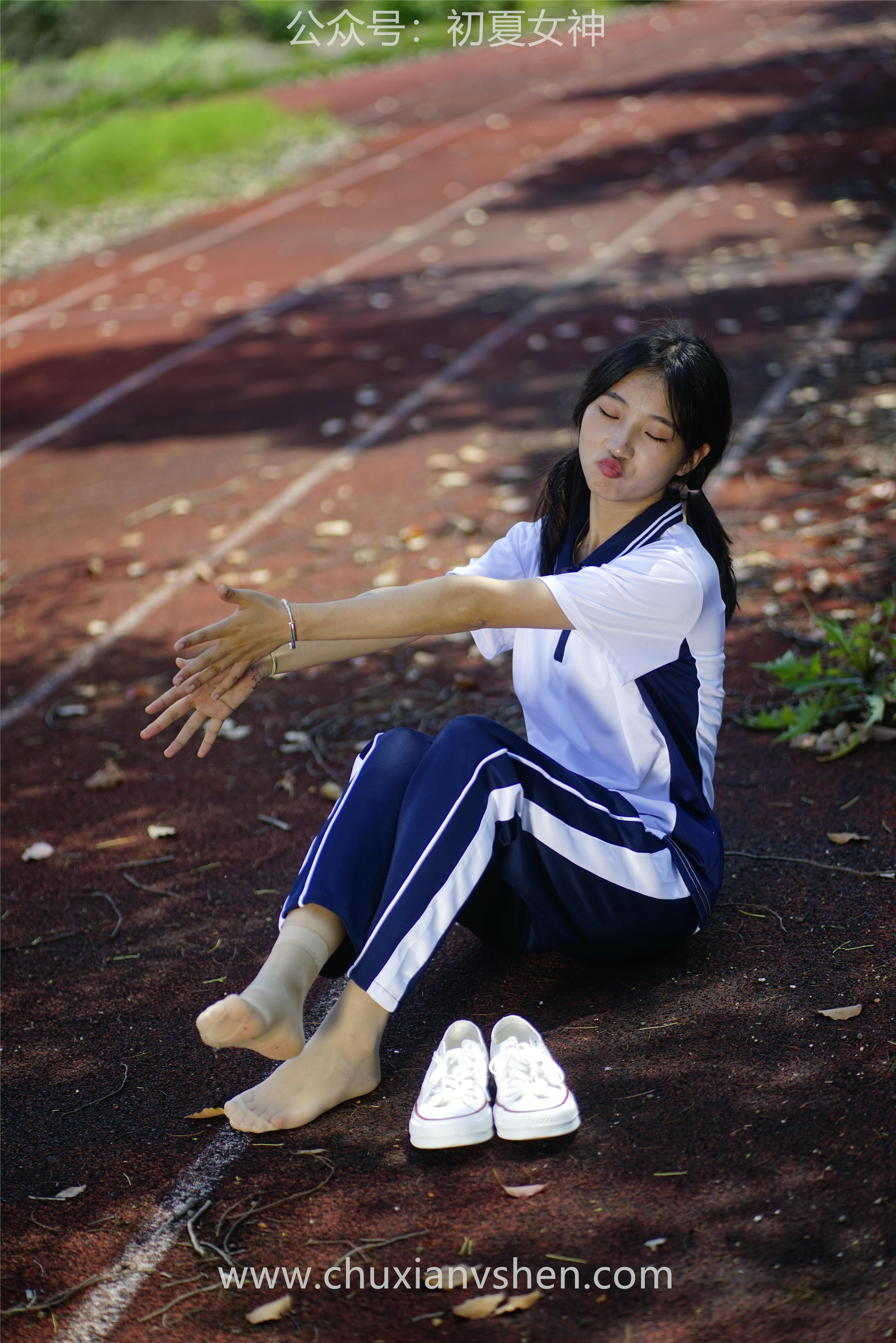 初夏女神 NO.074 点点 旧梦青春[172P+1V／6.61GB]_第7集