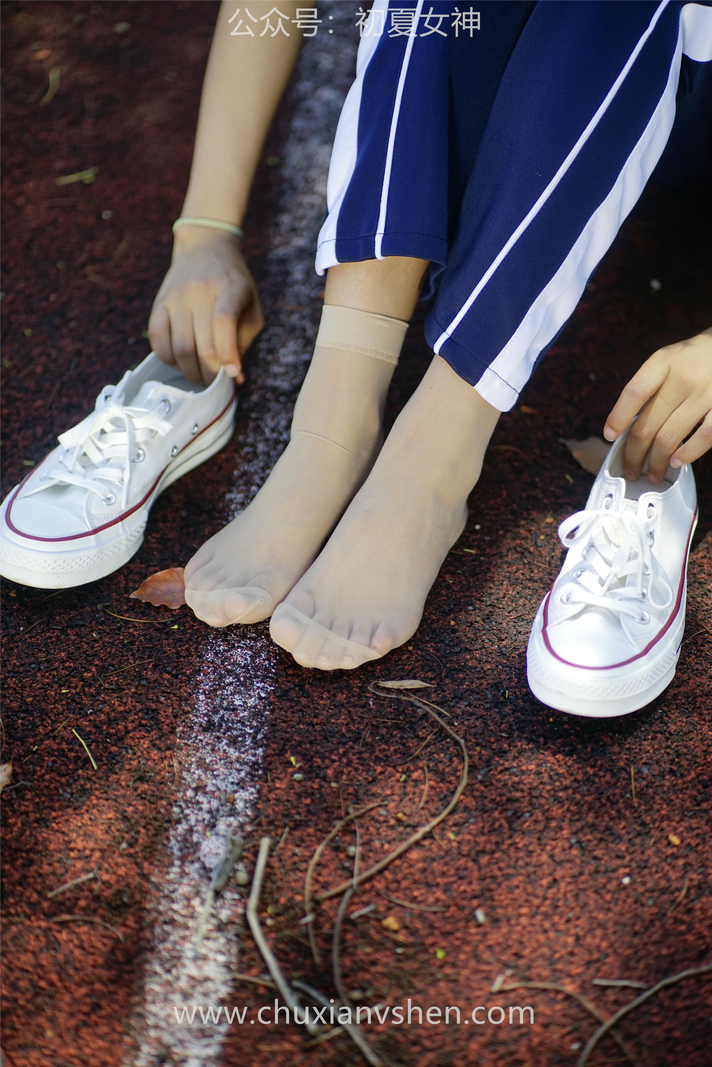 初夏女神 NO.074 点点 旧梦青春[172P+1V／6.61GB]_第7集