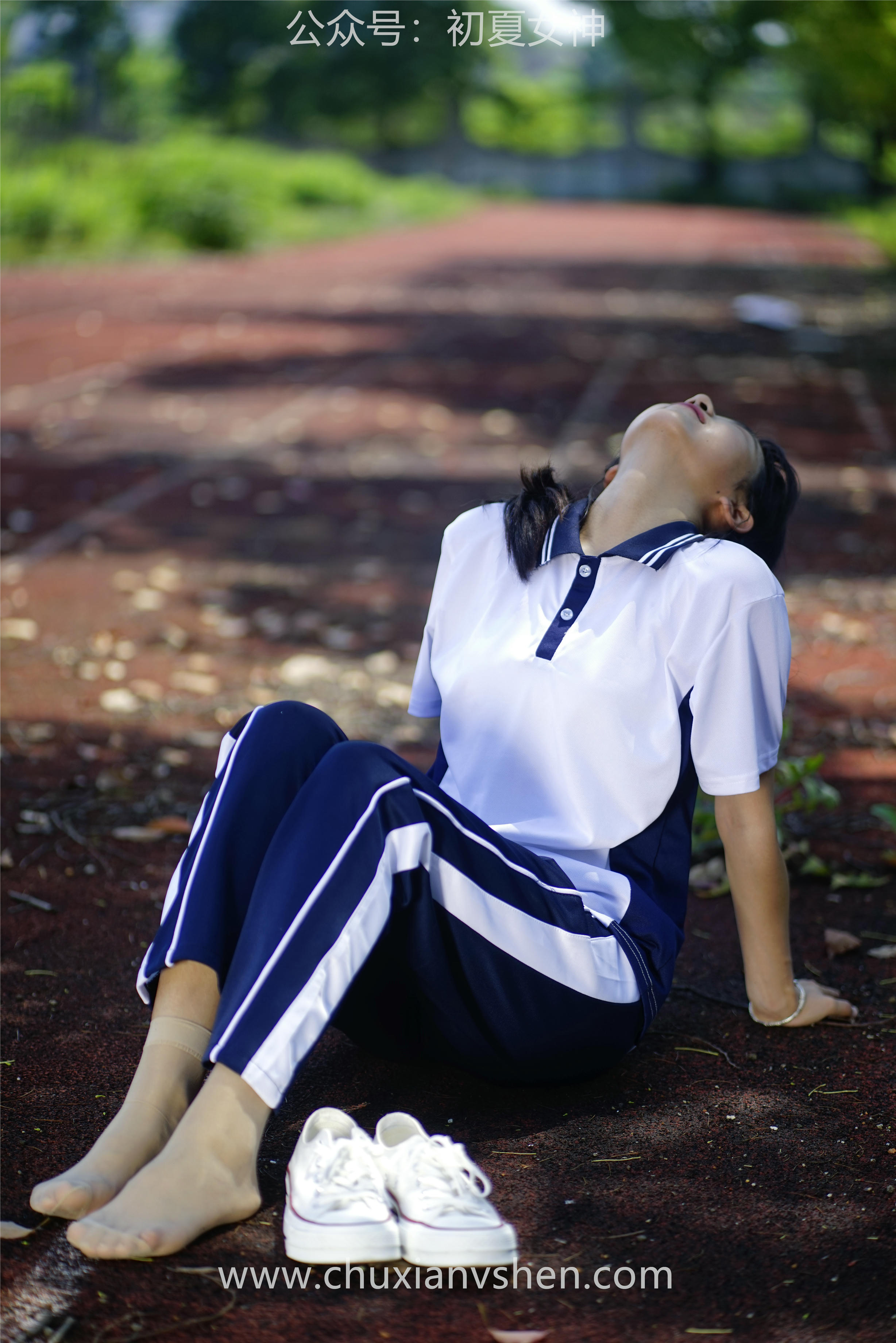 初夏女神 NO.074 点点 旧梦青春[172P+1V／6.61GB]_第8集