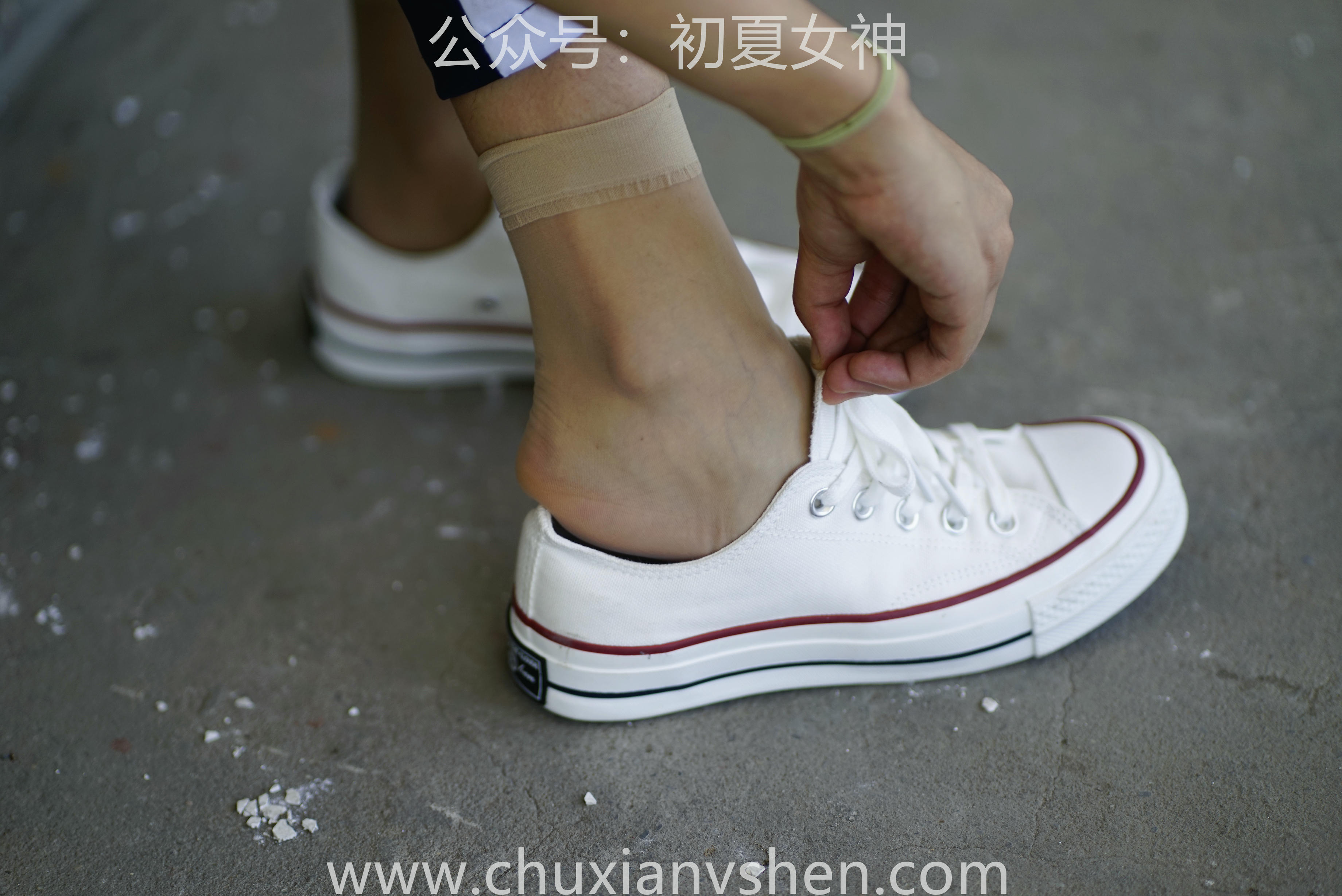 初夏女神 NO.074 点点 旧梦青春[172P+1V／6.61GB]_第3集