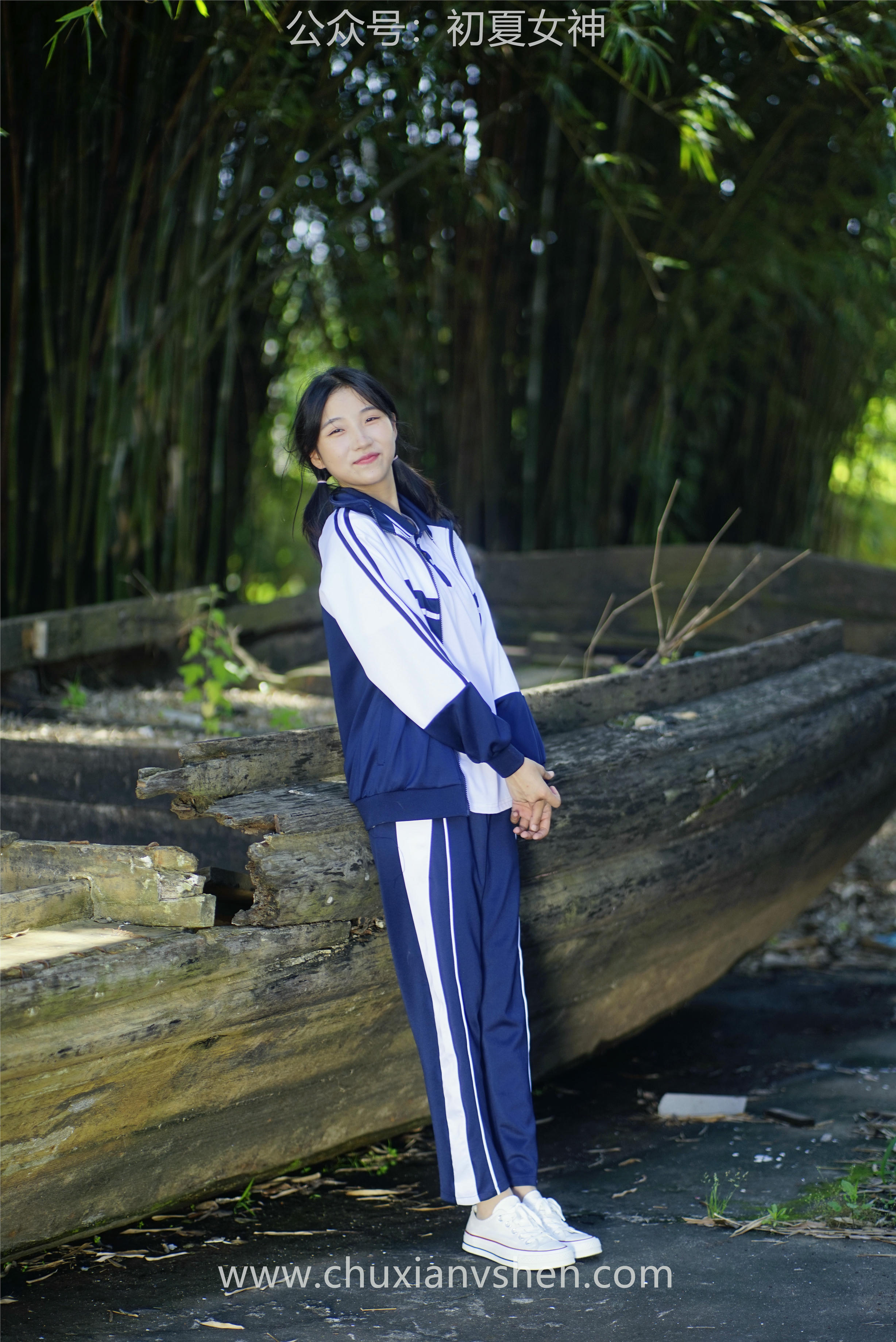 初夏女神 NO.074 点点 旧梦青春[172P+1V／6.61GB]_第4集