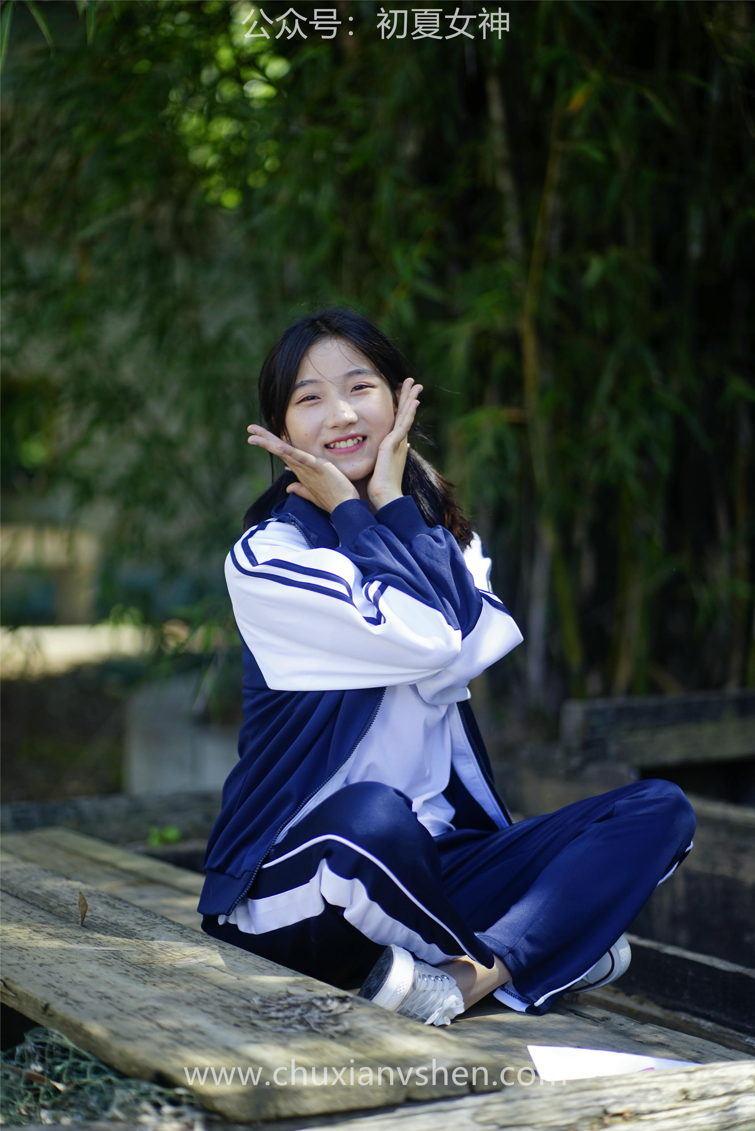 初夏女神 NO.074 点点 旧梦青春[172P+1V／6.61GB]_第4集