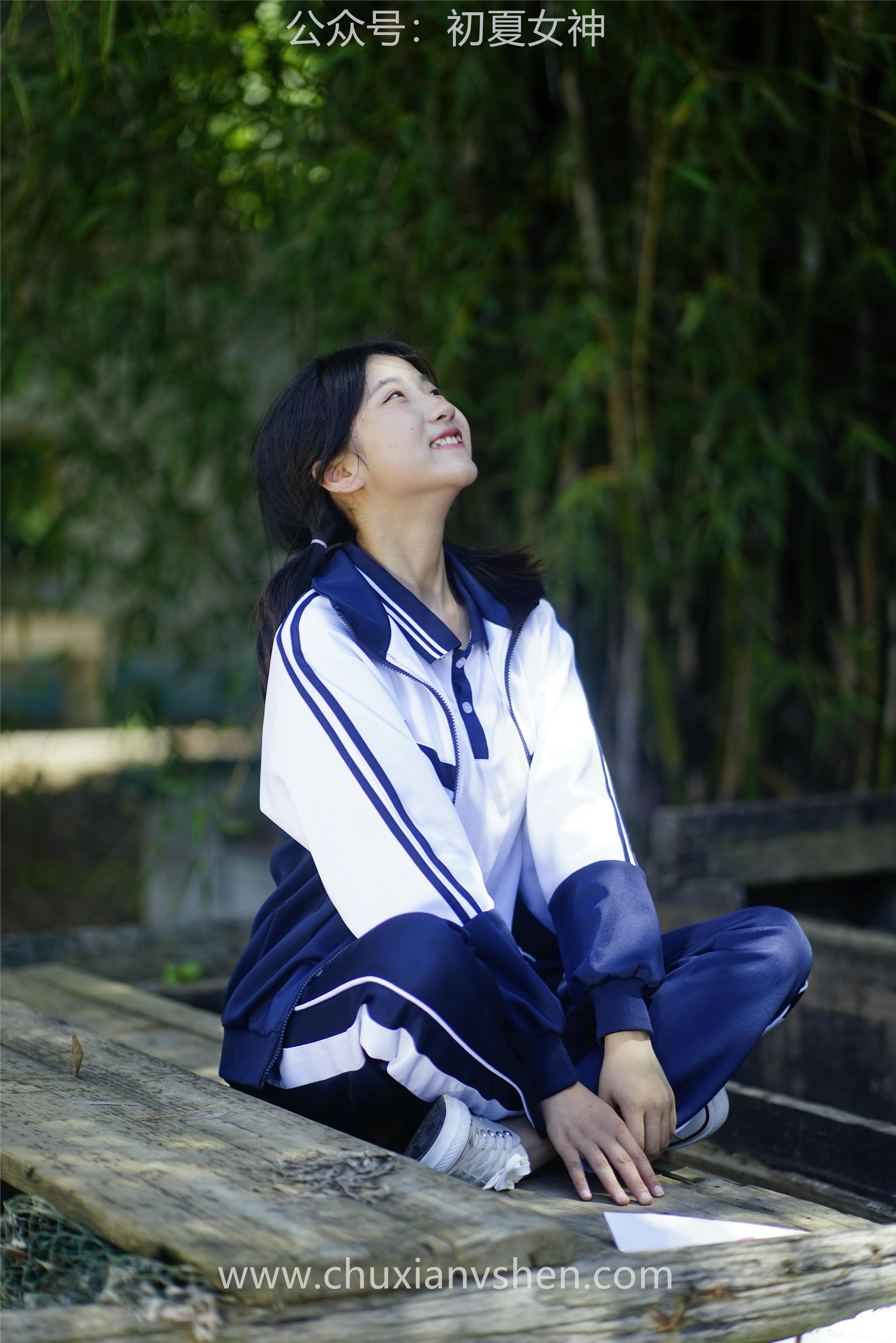 初夏女神 NO.074 点点 旧梦青春[172P+1V／6.61GB]_第5集