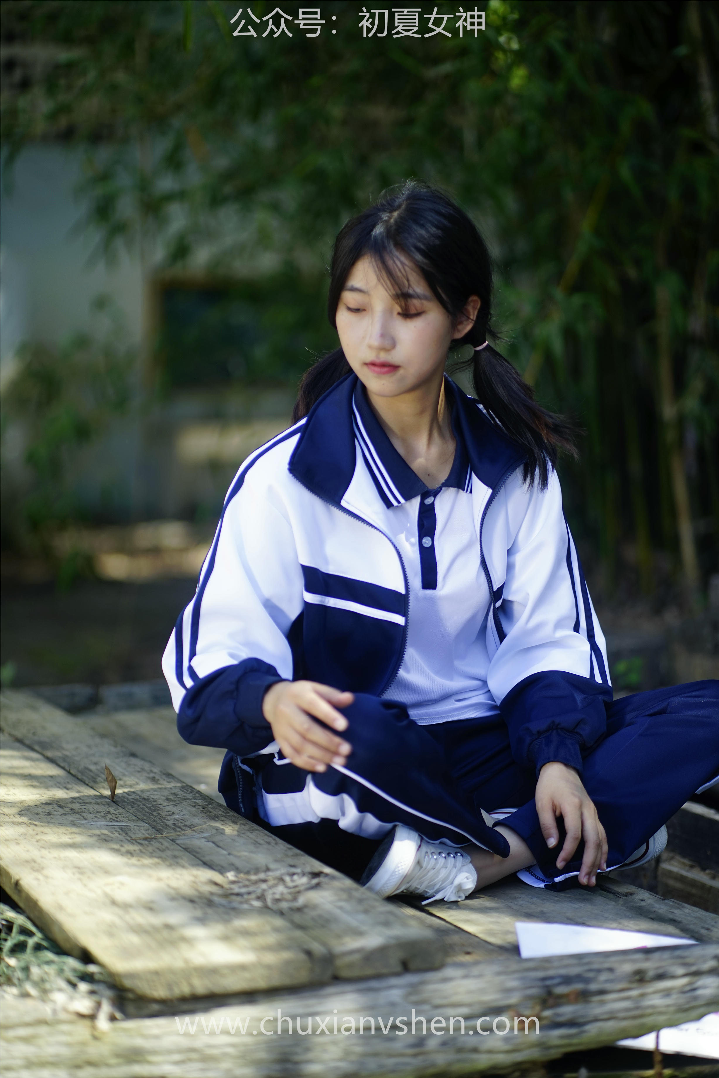 初夏女神 NO.074 点点 旧梦青春[172P+1V／6.61GB]_第5集