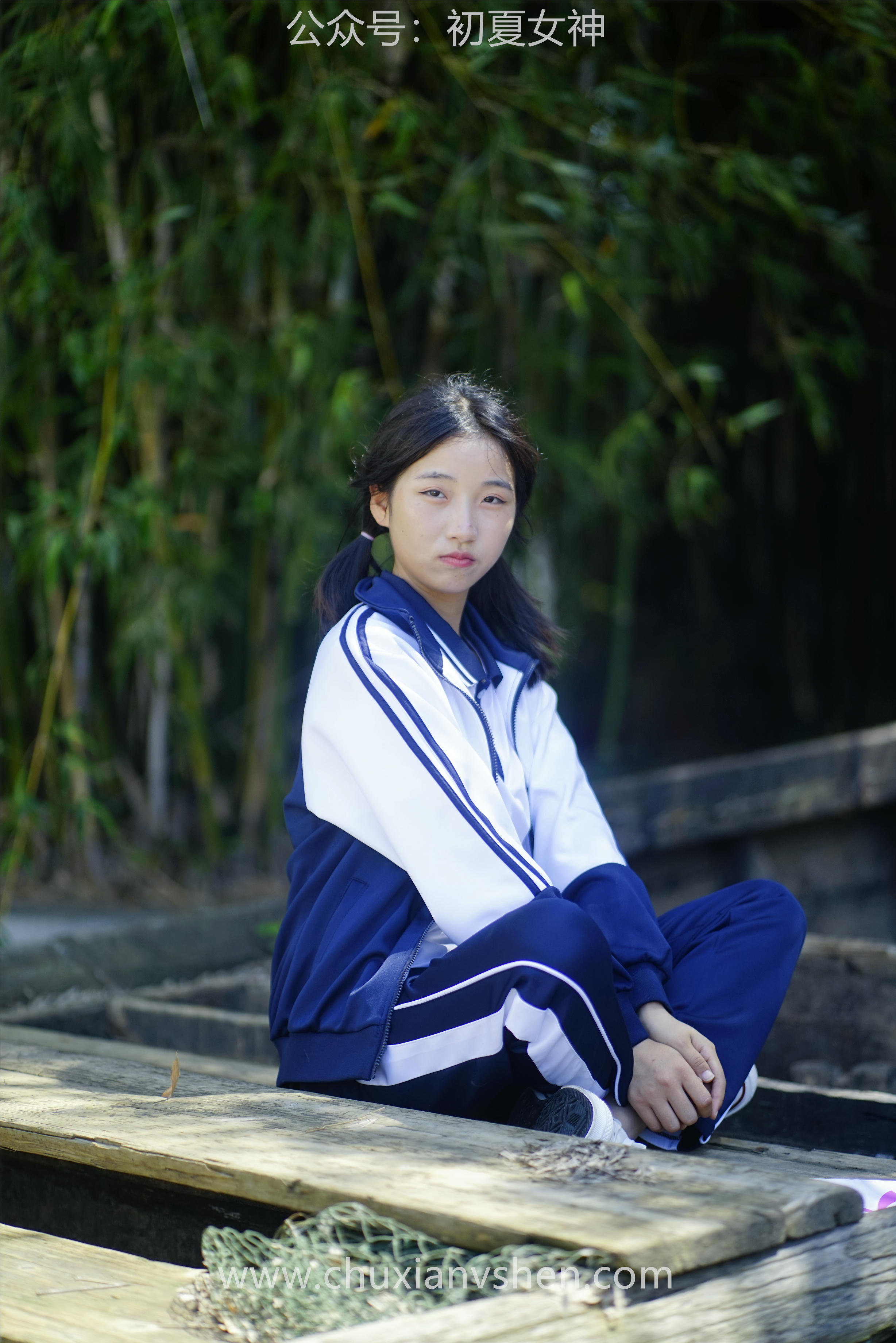 初夏女神 NO.074 点点 旧梦青春[172P+1V／6.61GB]_第5集