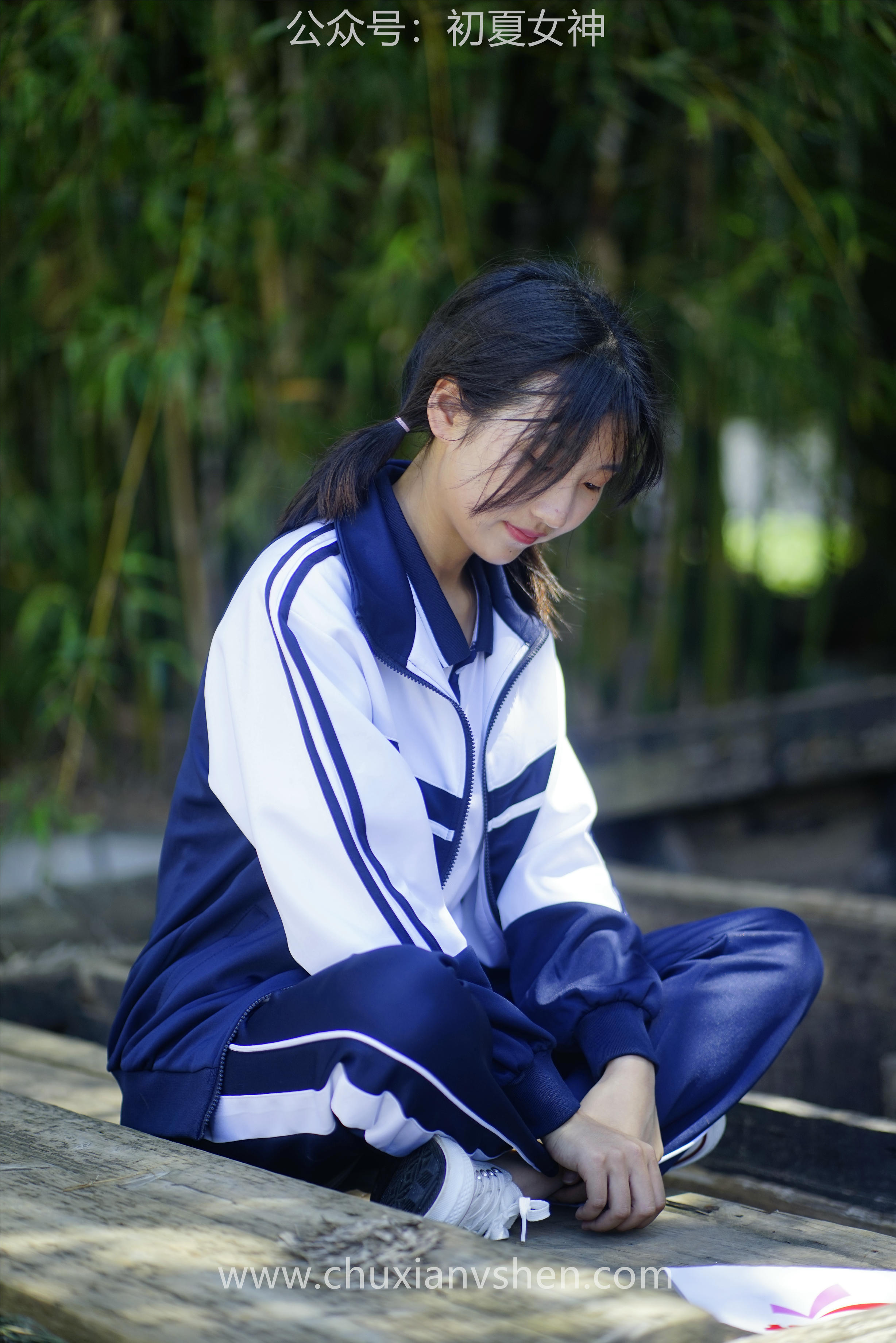 初夏女神 NO.074 点点 旧梦青春[172P+1V／6.61GB]_第5集