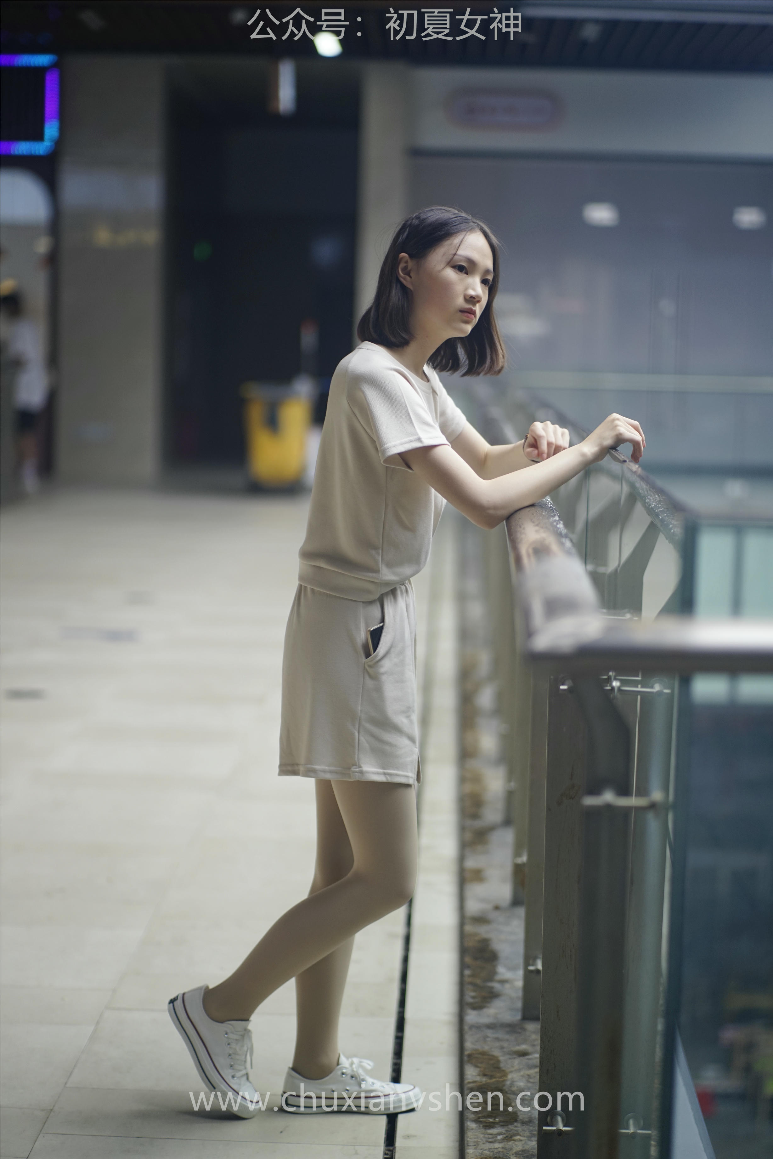 初夏女神 NO.075 大发 时尚短裤套装[130P+1V／6.82GB]_第6集