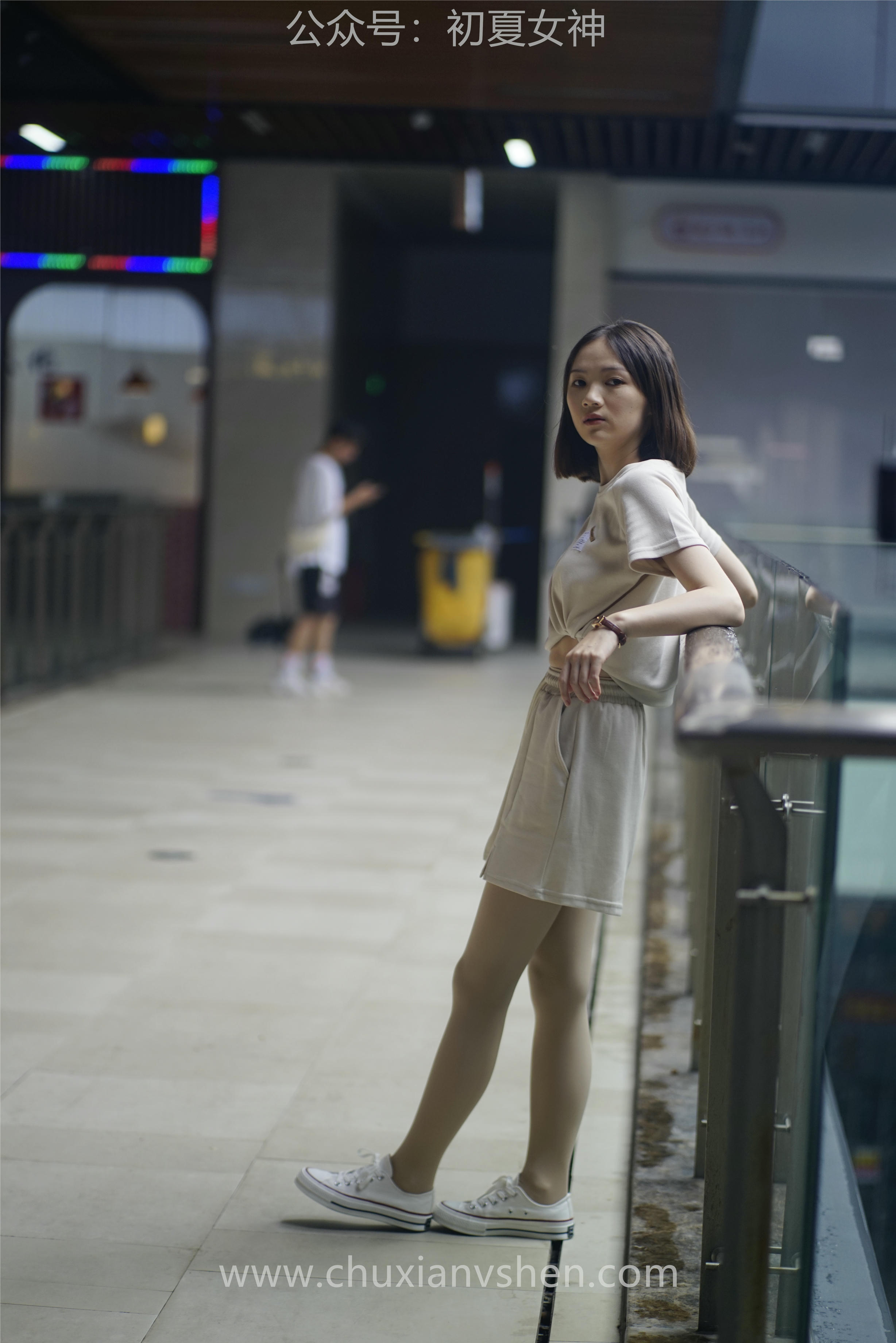 初夏女神 NO.075 大发 时尚短裤套装[130P+1V／6.82GB]_第6集