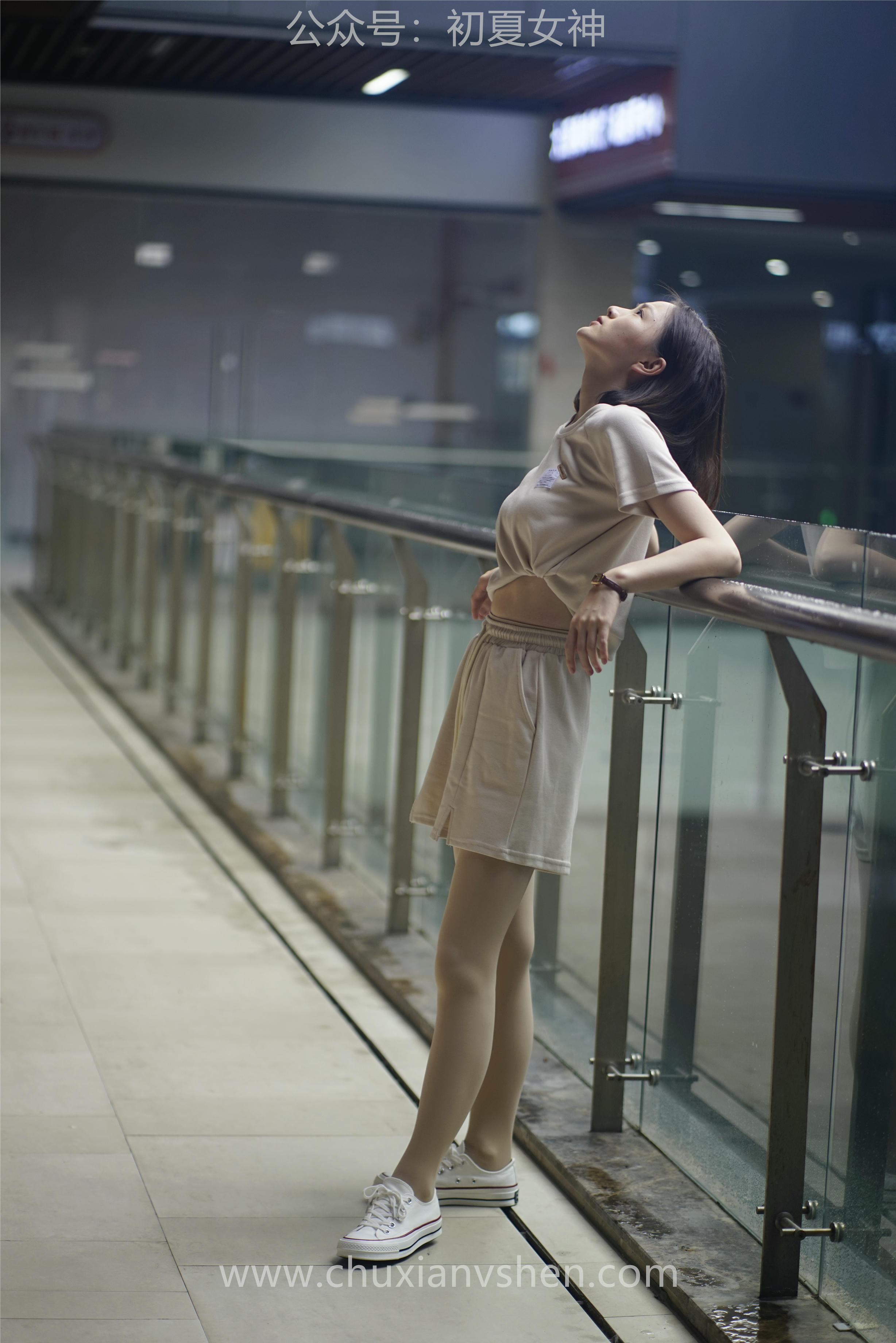 初夏女神 NO.075 大发 时尚短裤套装[130P+1V／6.82GB]_第7集