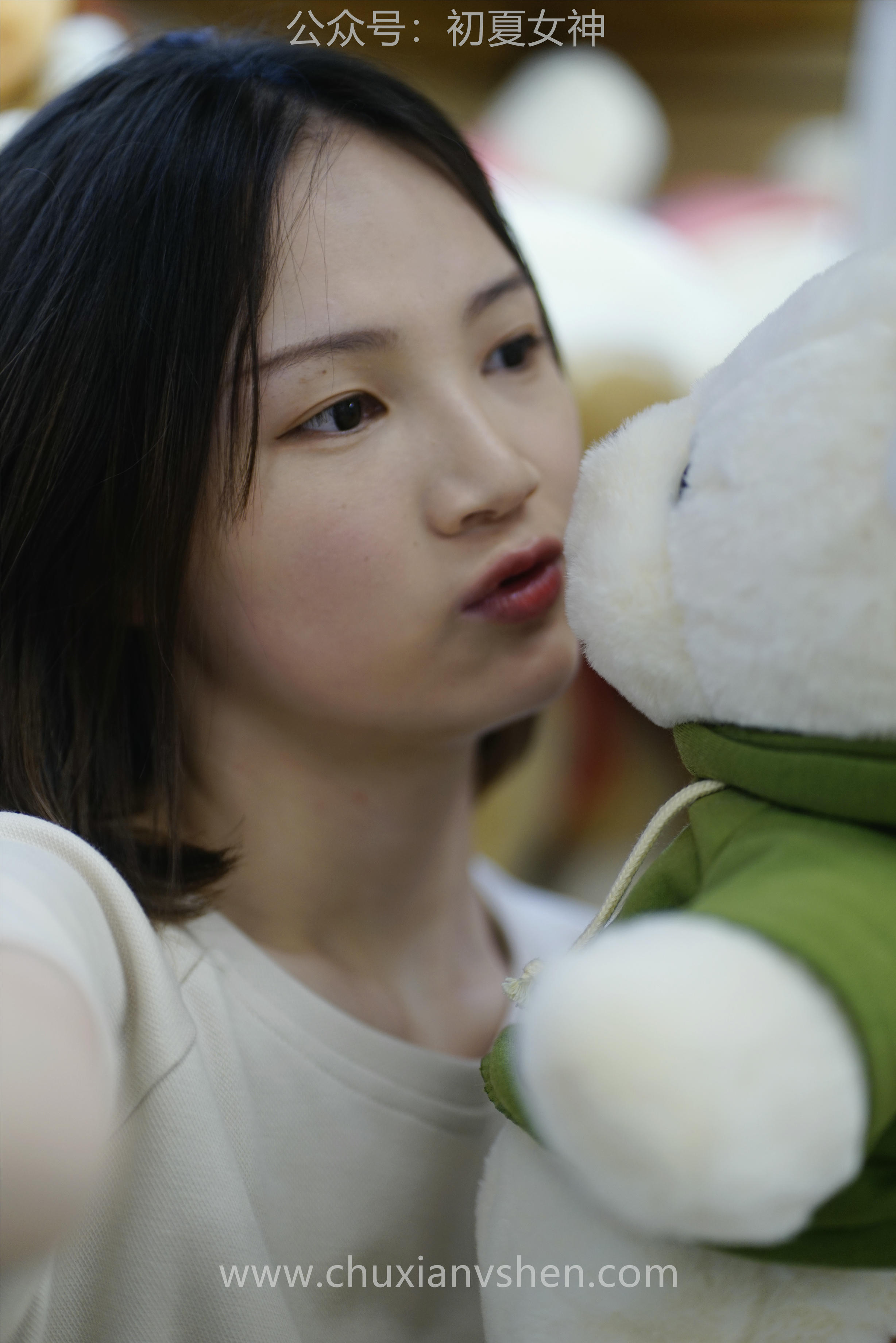 初夏女神 NO.075 大发 时尚短裤套装[130P+1V／6.82GB]_第2集