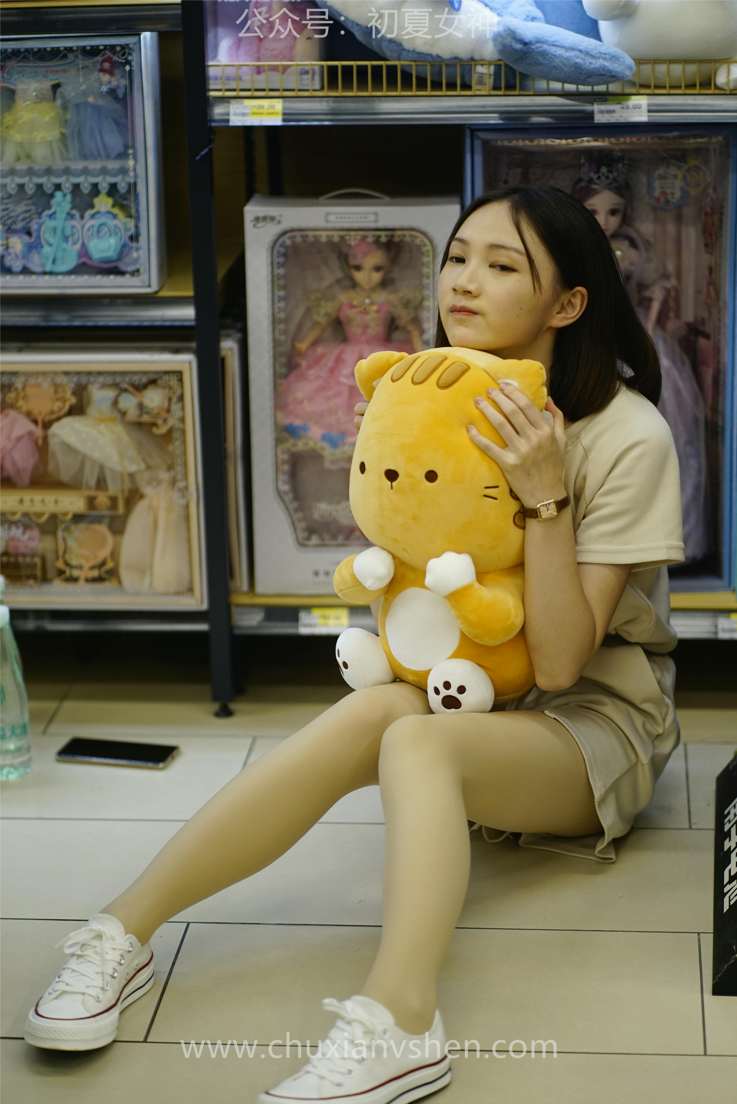 初夏女神 NO.075 大发 时尚短裤套装[130P+1V／6.82GB]_第5集