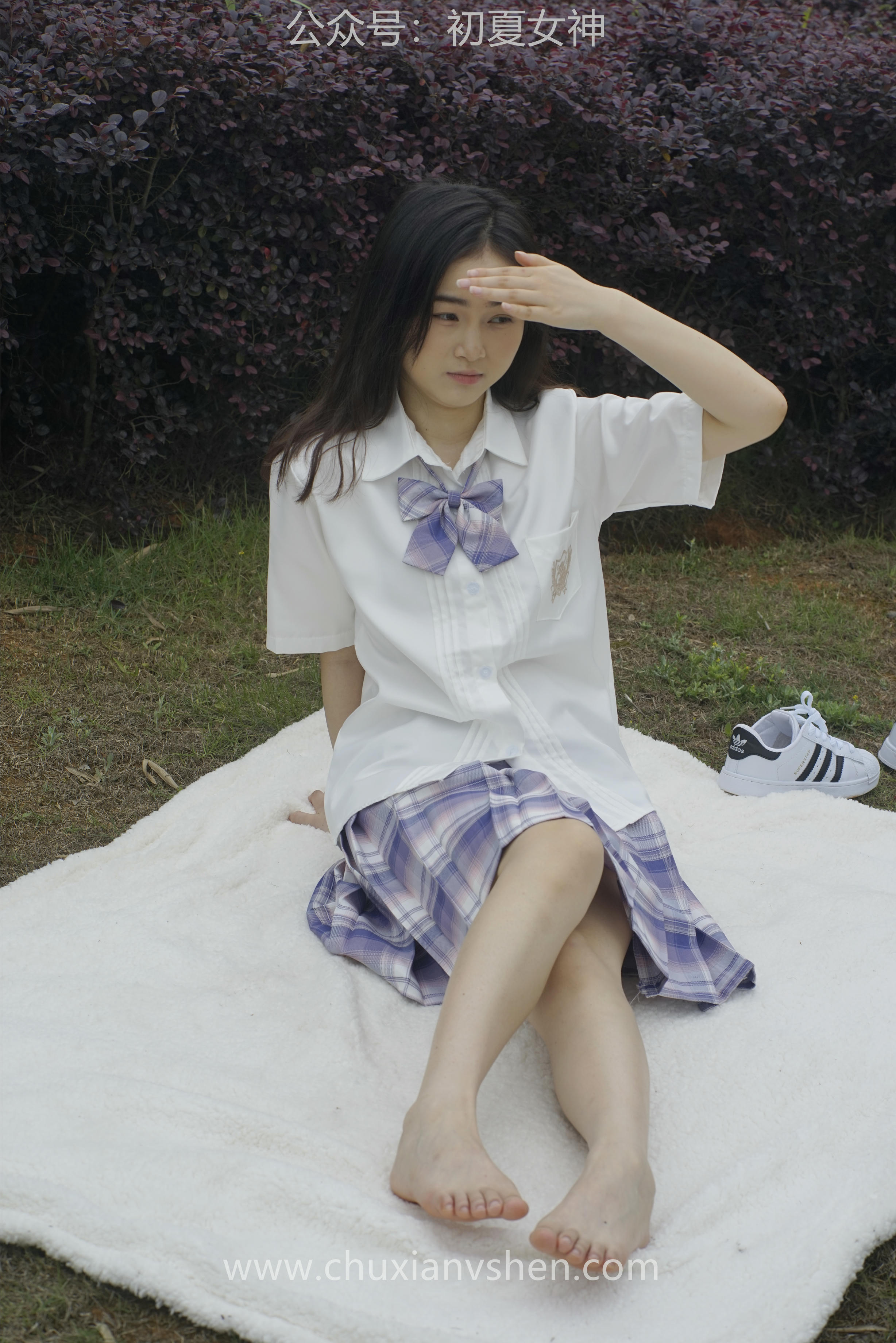 初夏女神 NO.076 十一 周末丛林 JK套搭配的袜子遭嫌弃[153P+1V／6.08GB]_第7集