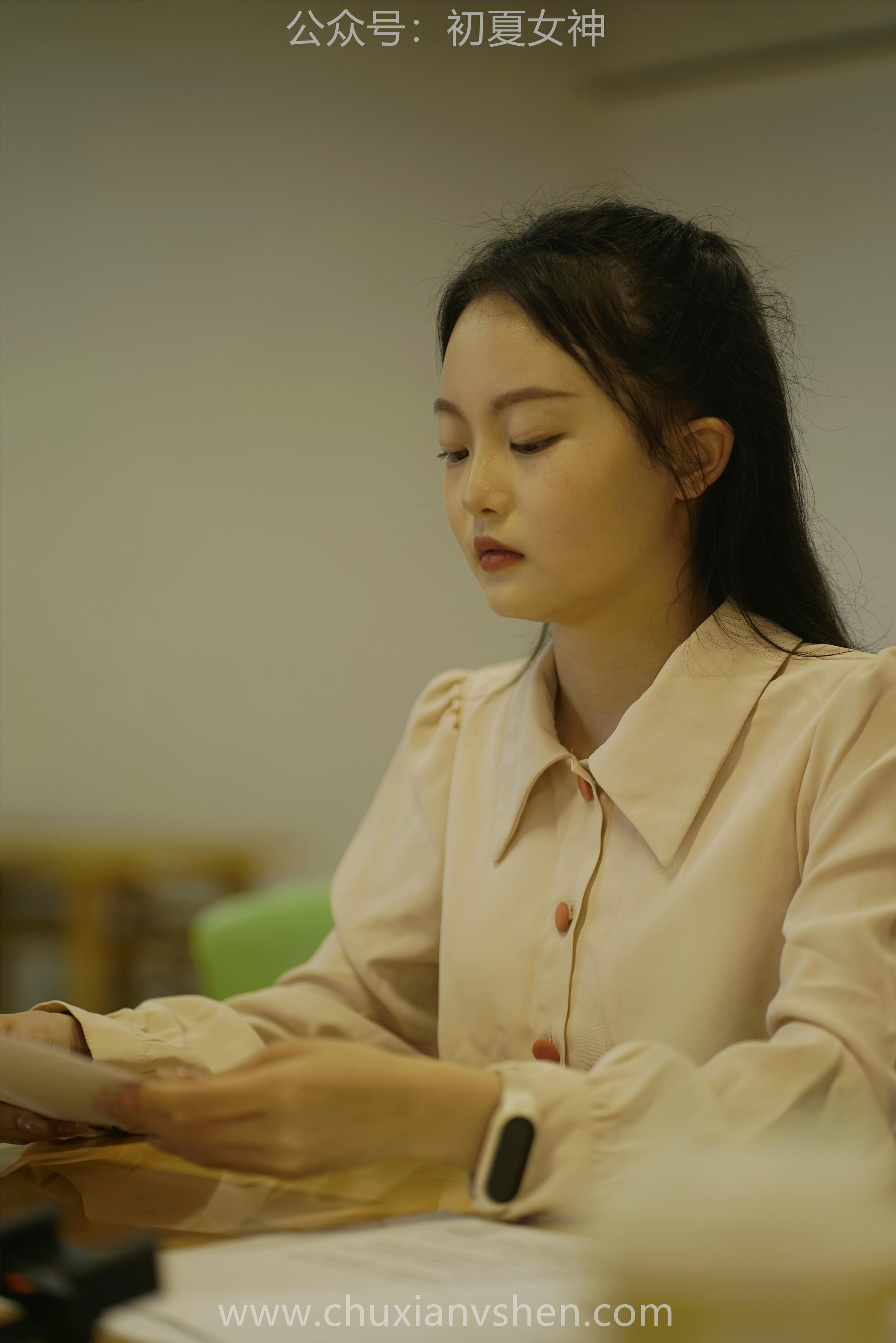 初夏女神 NO.077 双双 偶遇学姐 周末逛商场[120P+1V／6.90GB]_第6集