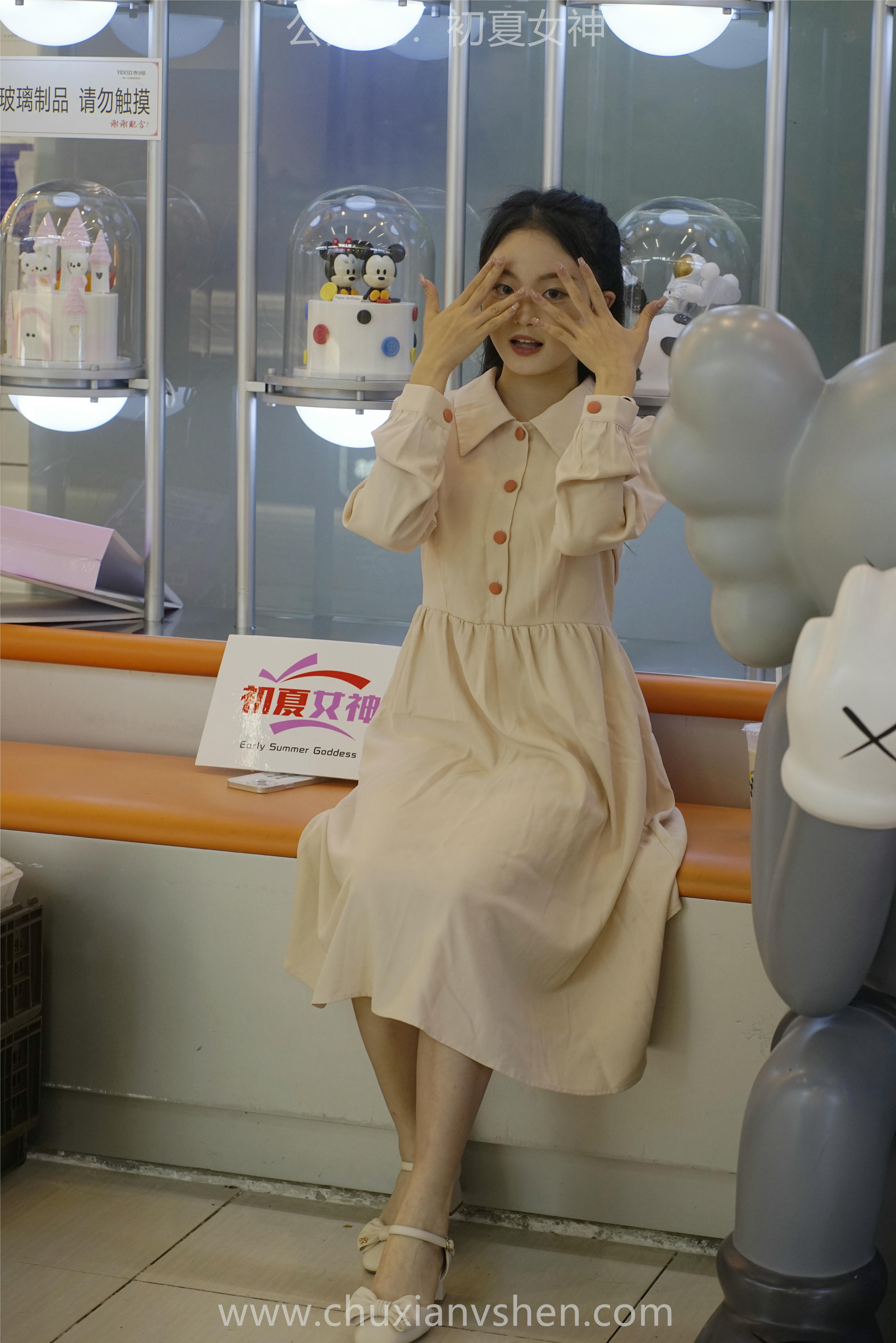 初夏女神 NO.077 双双 偶遇学姐 周末逛商场[120P+1V／6.90GB]_第5集