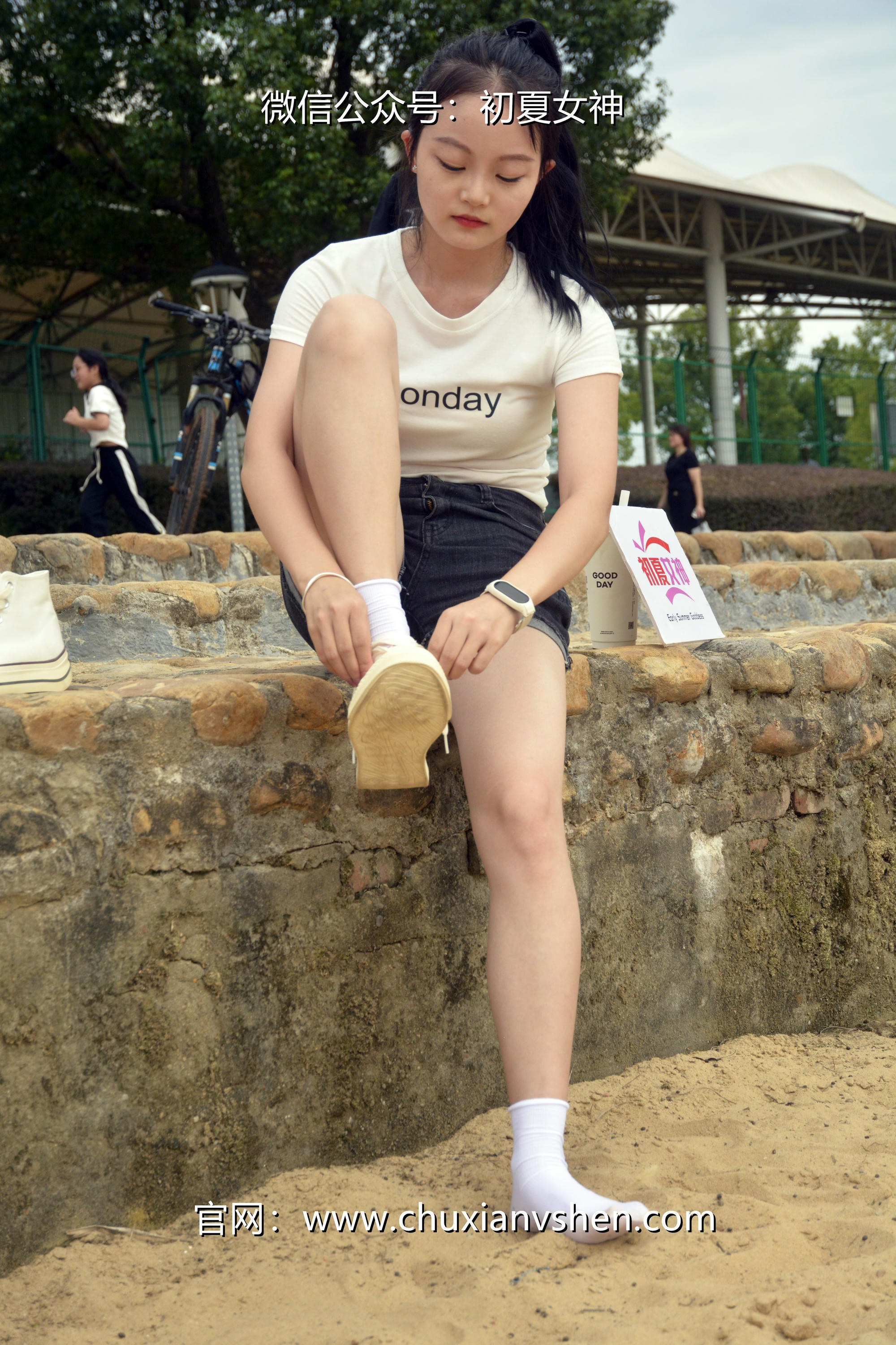 初夏女神 NO.077 双双 愉快周末[145P+1V／5.85GB]_第7集