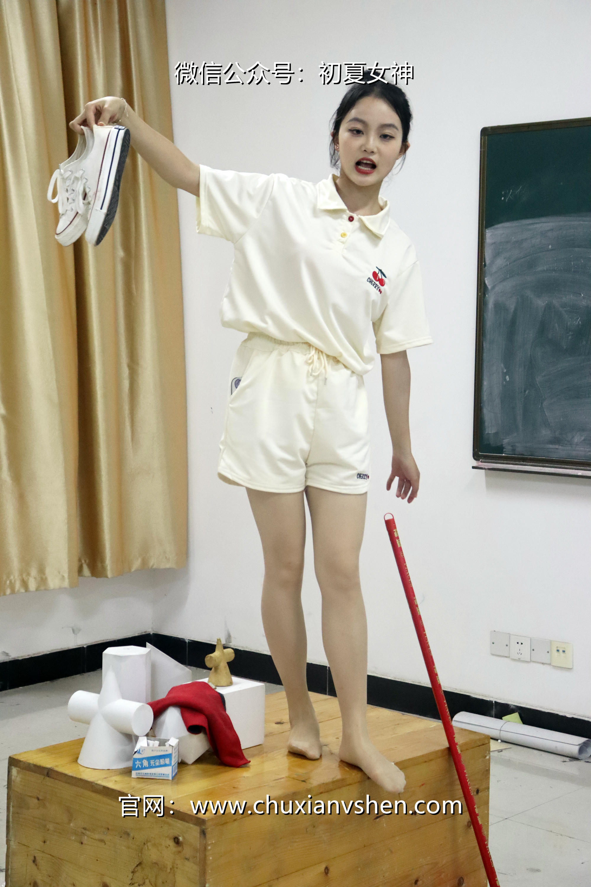 初夏女神 NO.078 双双 打扫教室[145P+1V／5.13GB]_第7集